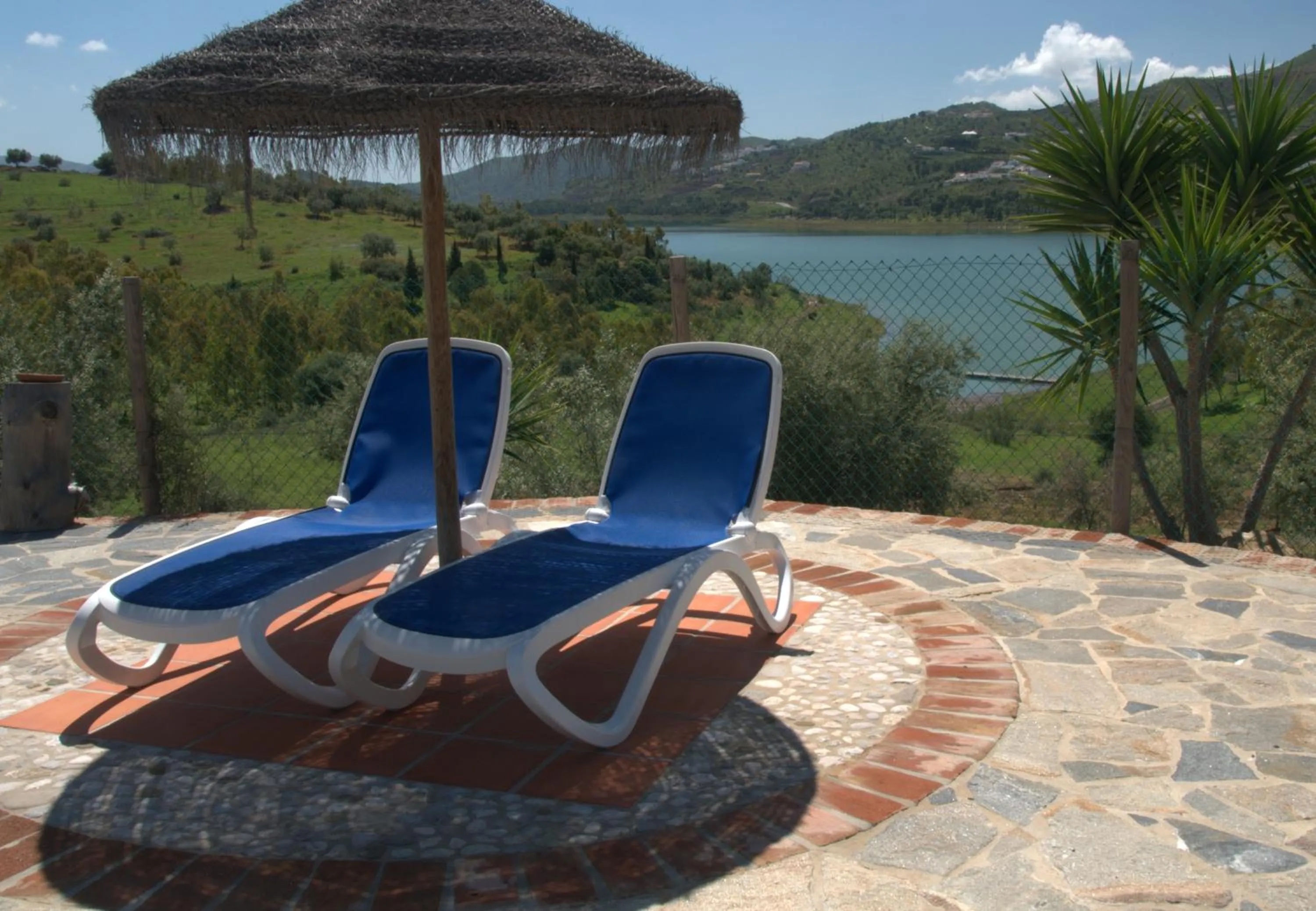 Balcony/Terrace in Alojamientos Huetor