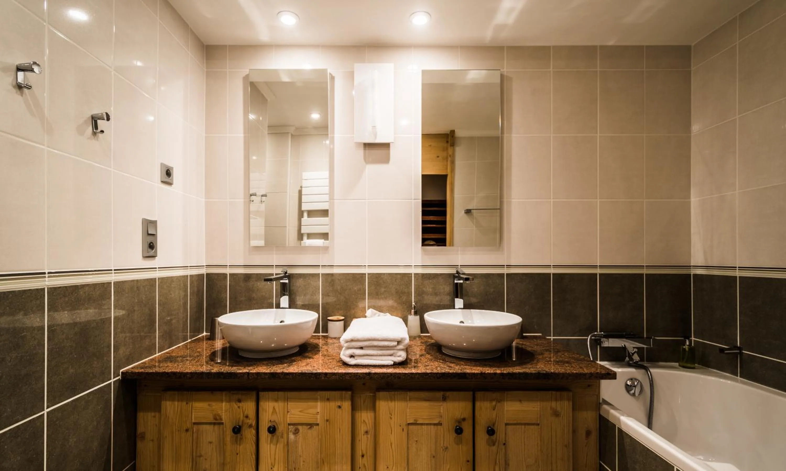 Bathroom in Hotel Le Portillo
