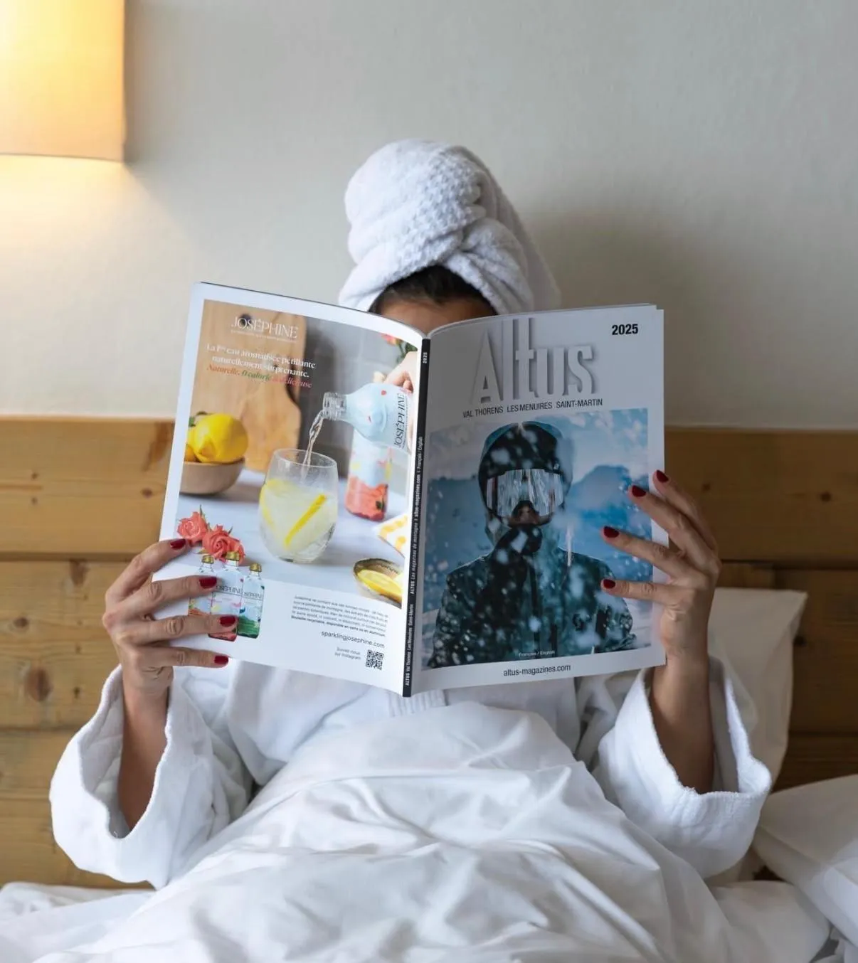 Decorative detail, Bed in Hotel Le Portillo