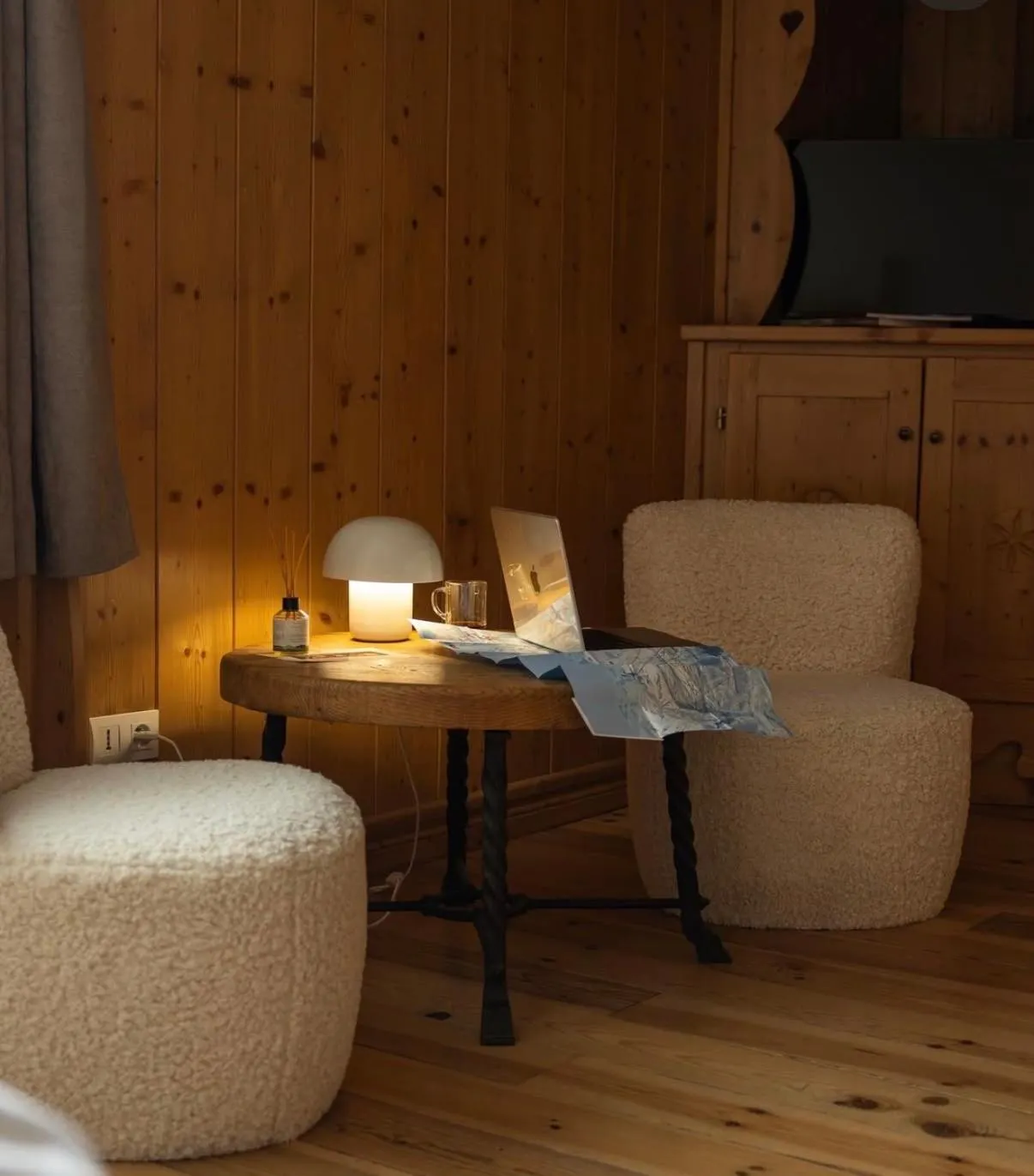 Decorative detail in Hotel Le Portillo