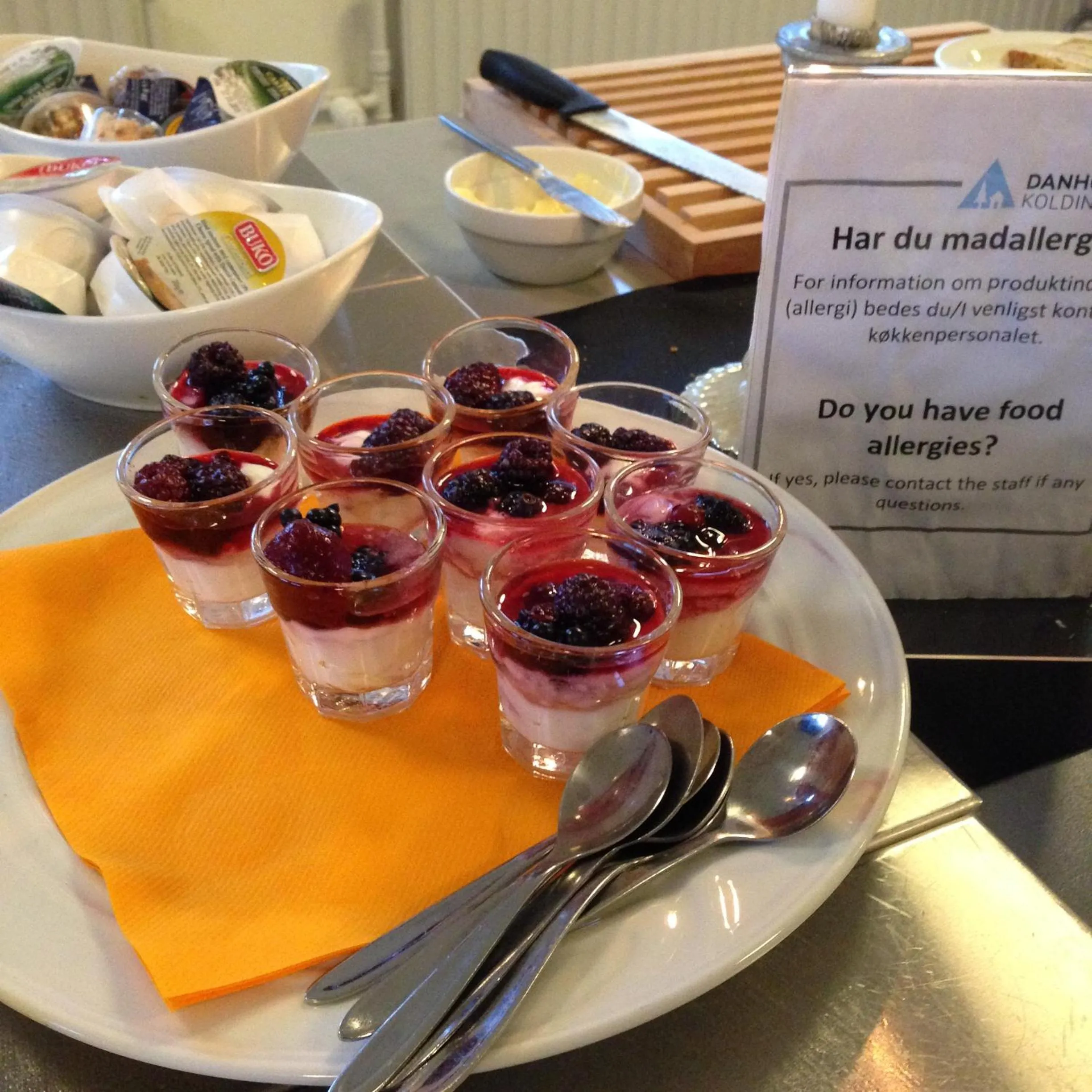 Buffet breakfast in Danhostel Kolding