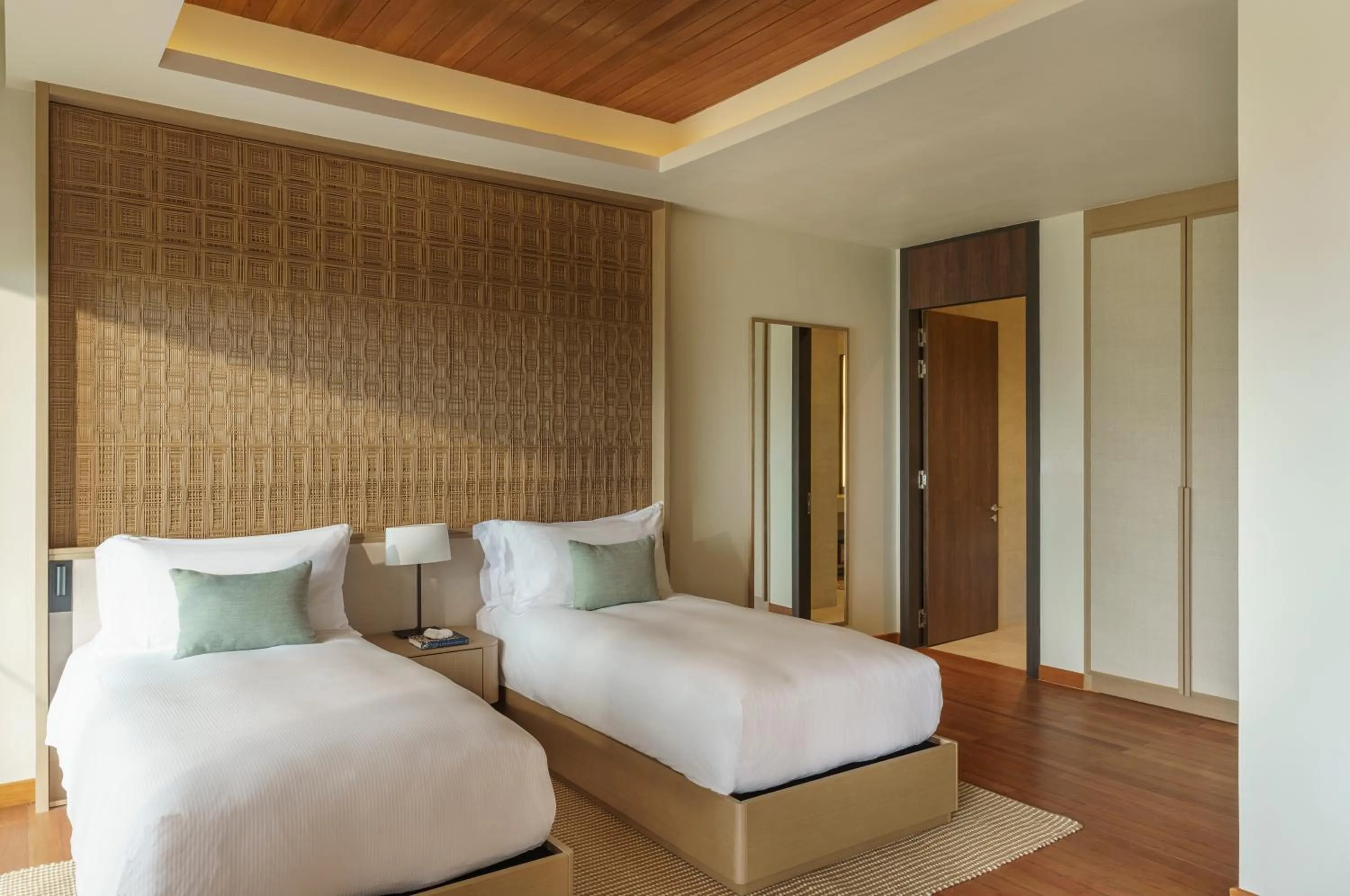 Bed in Huvafen Fushi Maldives