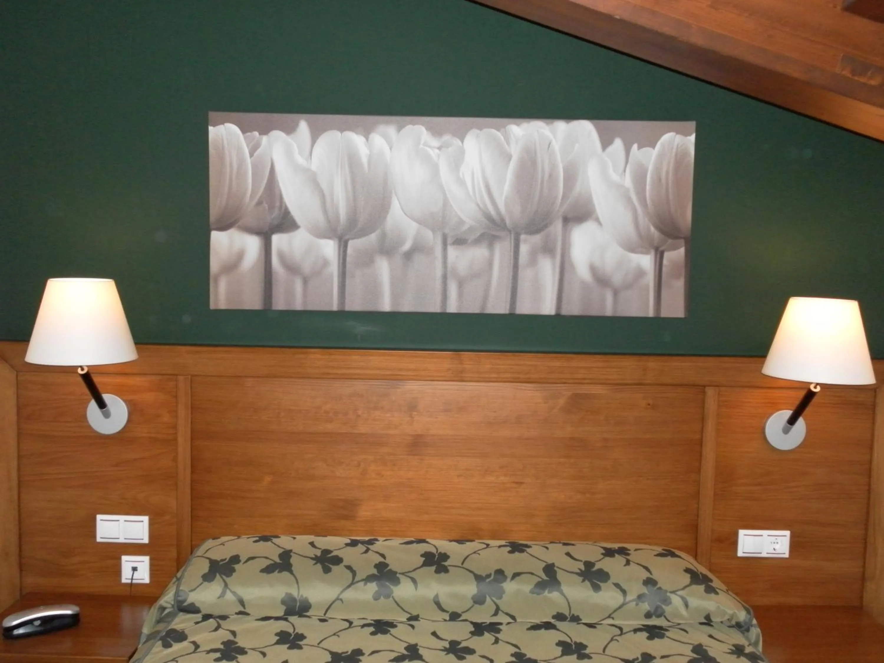 Bedroom, Bed in Hotel Milagros Rio Riaza