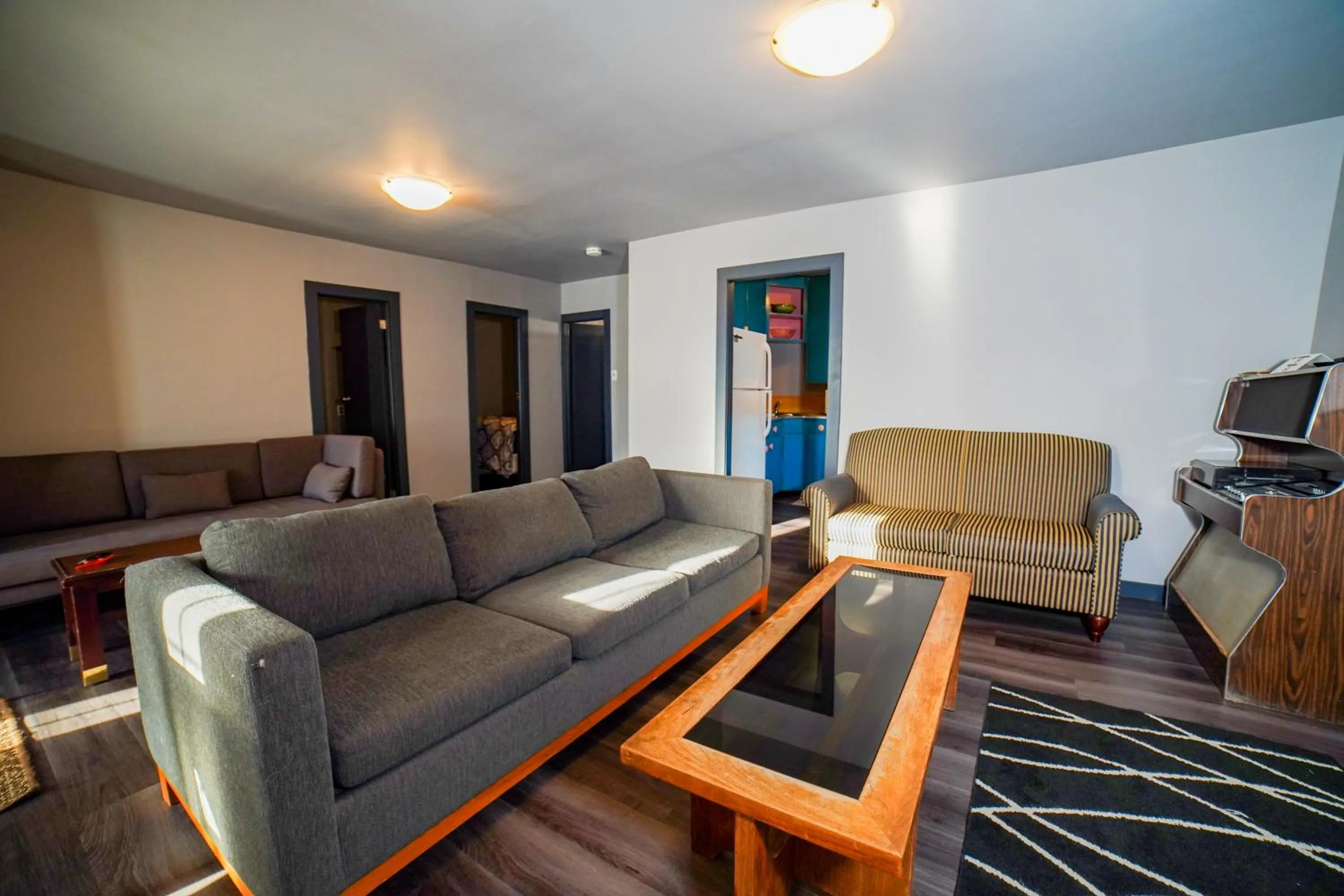 Glen Garry motel and cottages