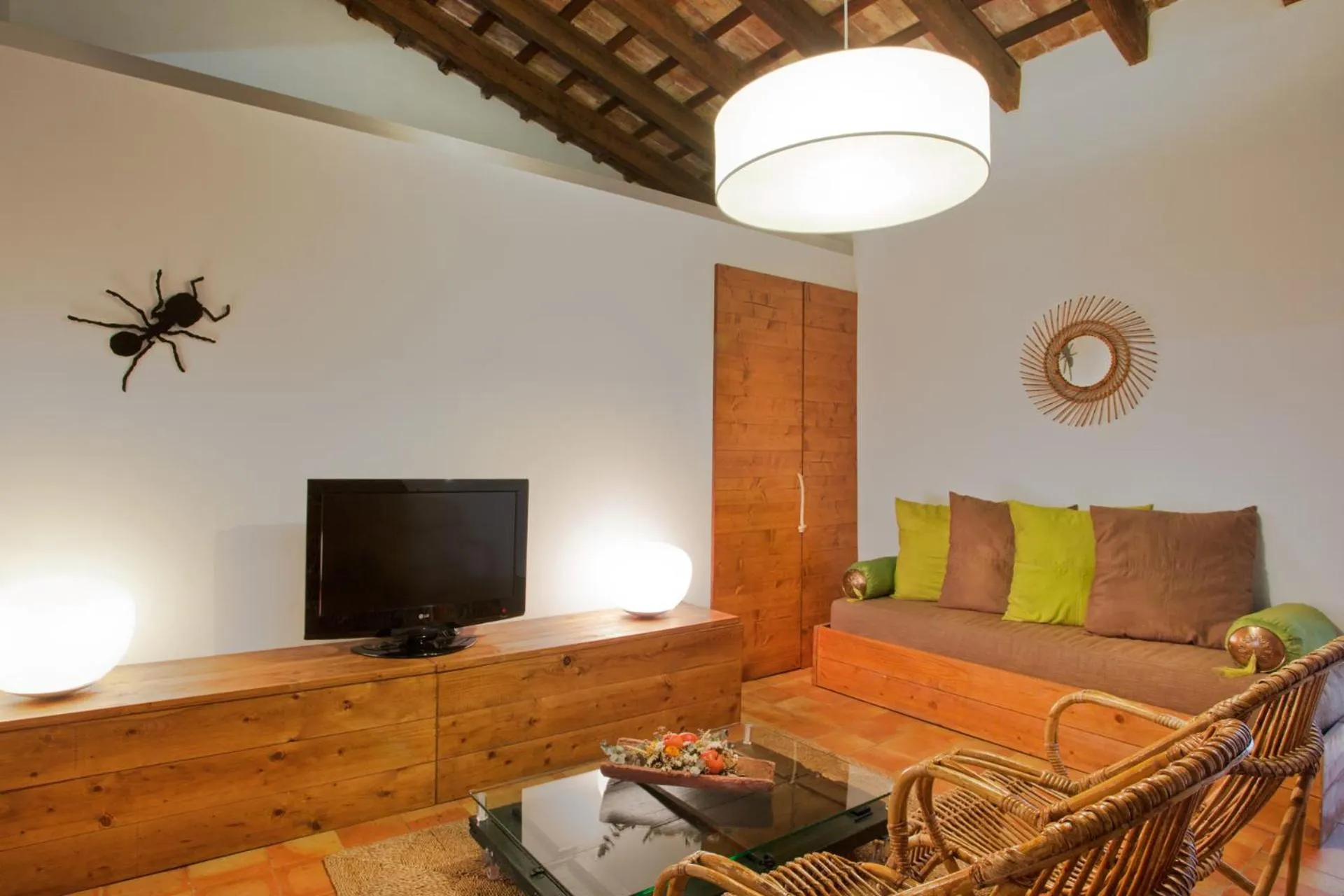 Communal lounge/ TV room in Casa Arizo, Hotel Boutique