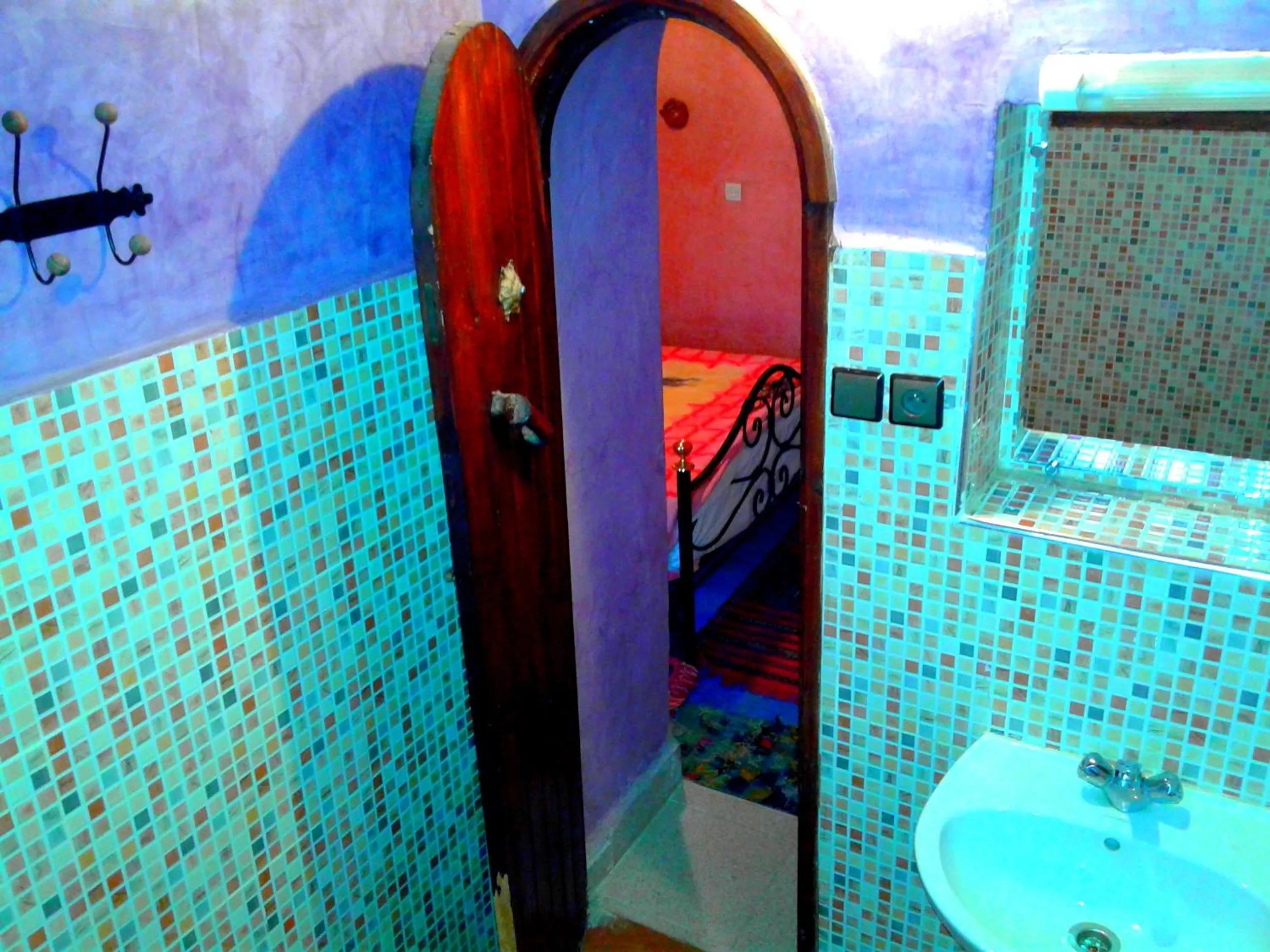Bathroom in Kasbah Tiriguioute