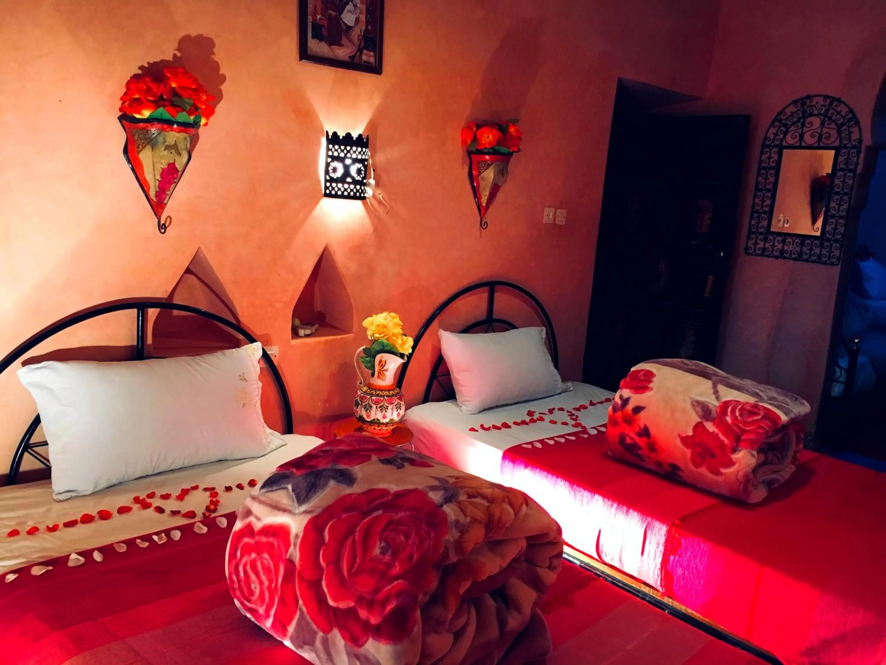 Bed in Kasbah Tiriguioute