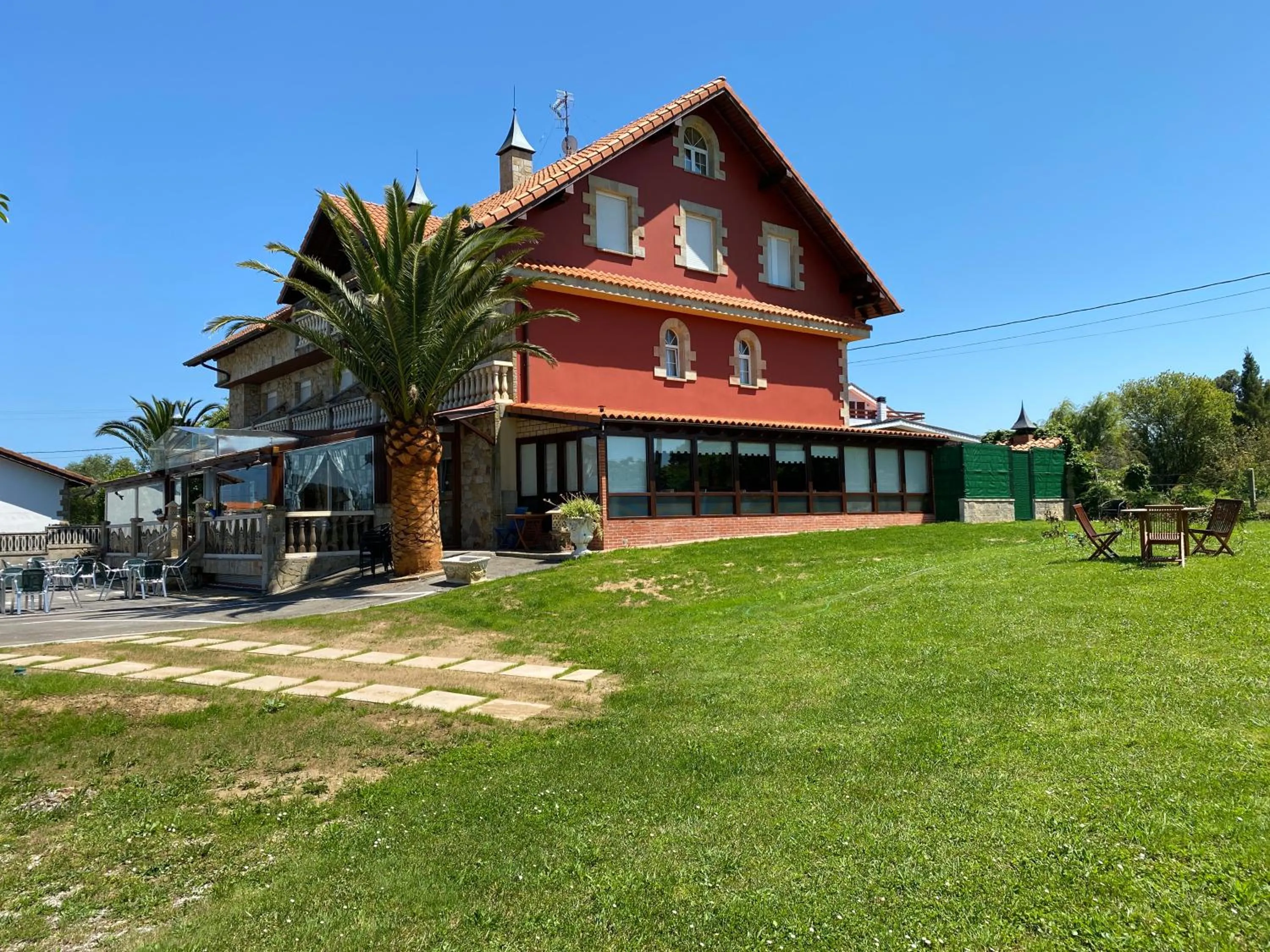 Facade/entrance in Hosteria Las Viñas