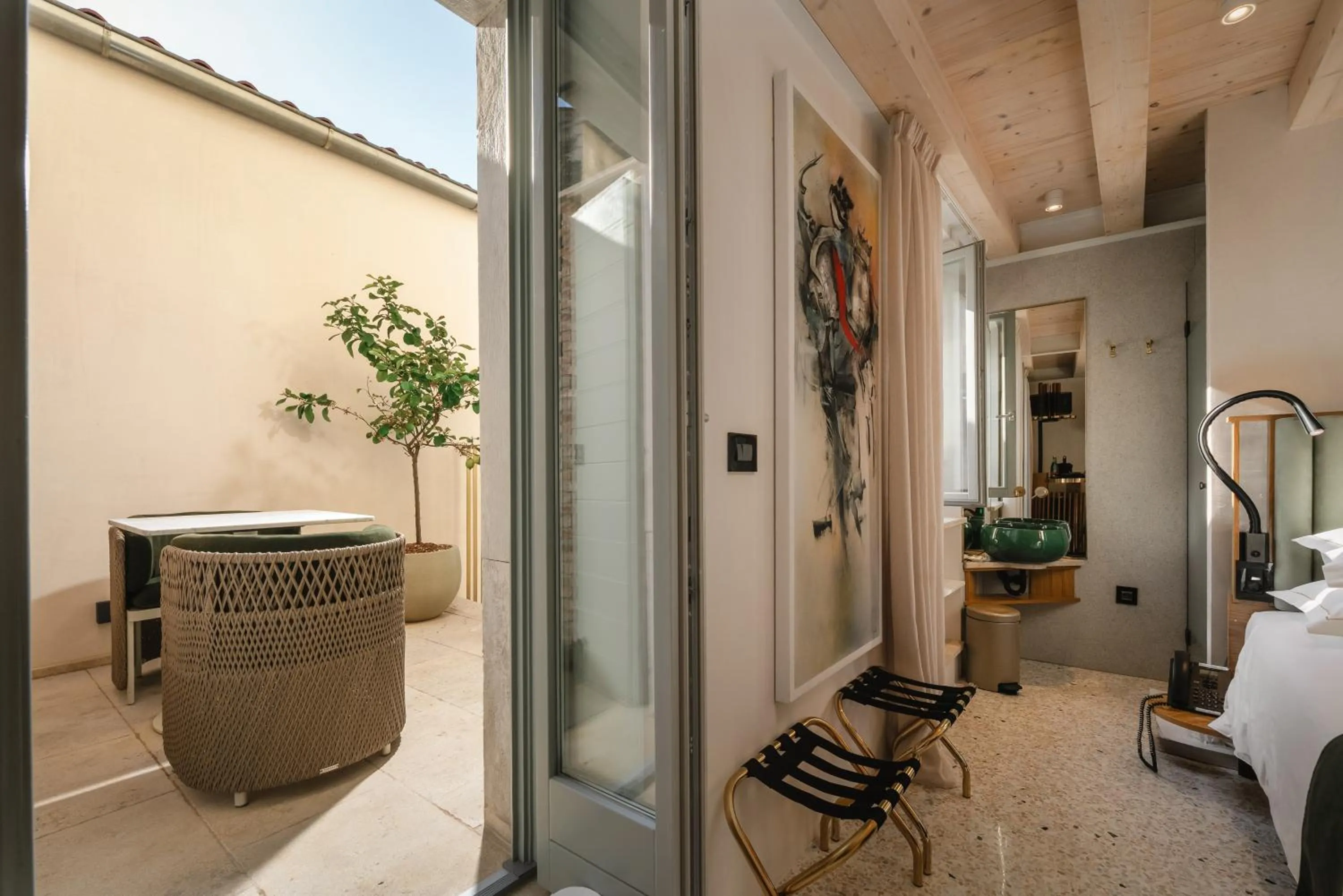 Balcony/Terrace, Bed in Spirito Santo Palazzo Storico - Adults Only