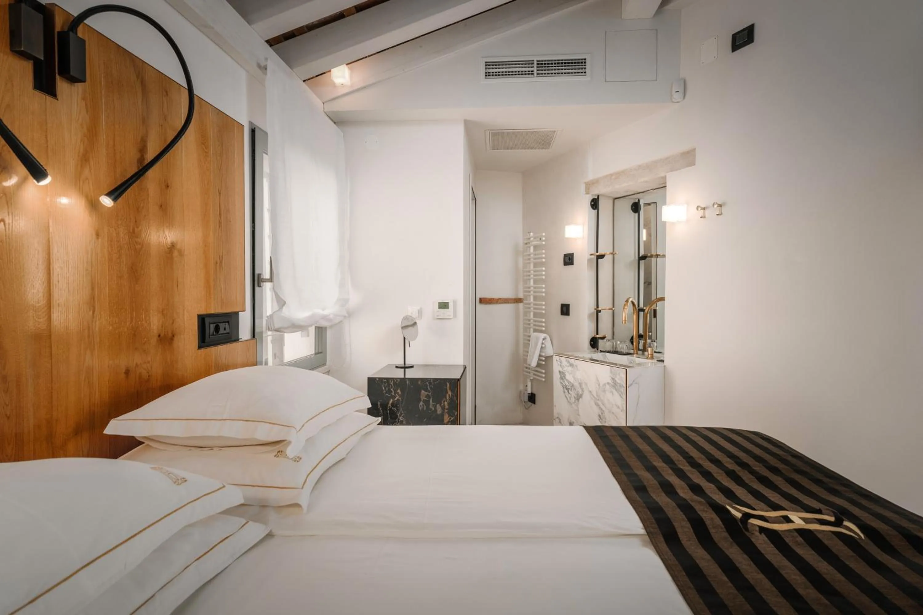 Bed in Spirito Santo Palazzo Storico - Adults Only