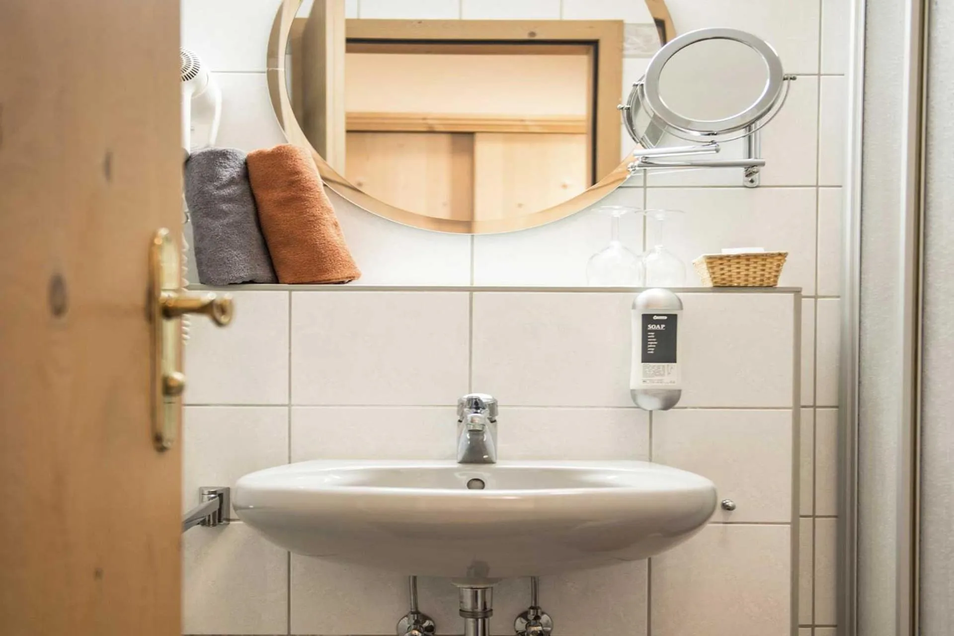 Bathroom in Landgasthof Weisses Lamm