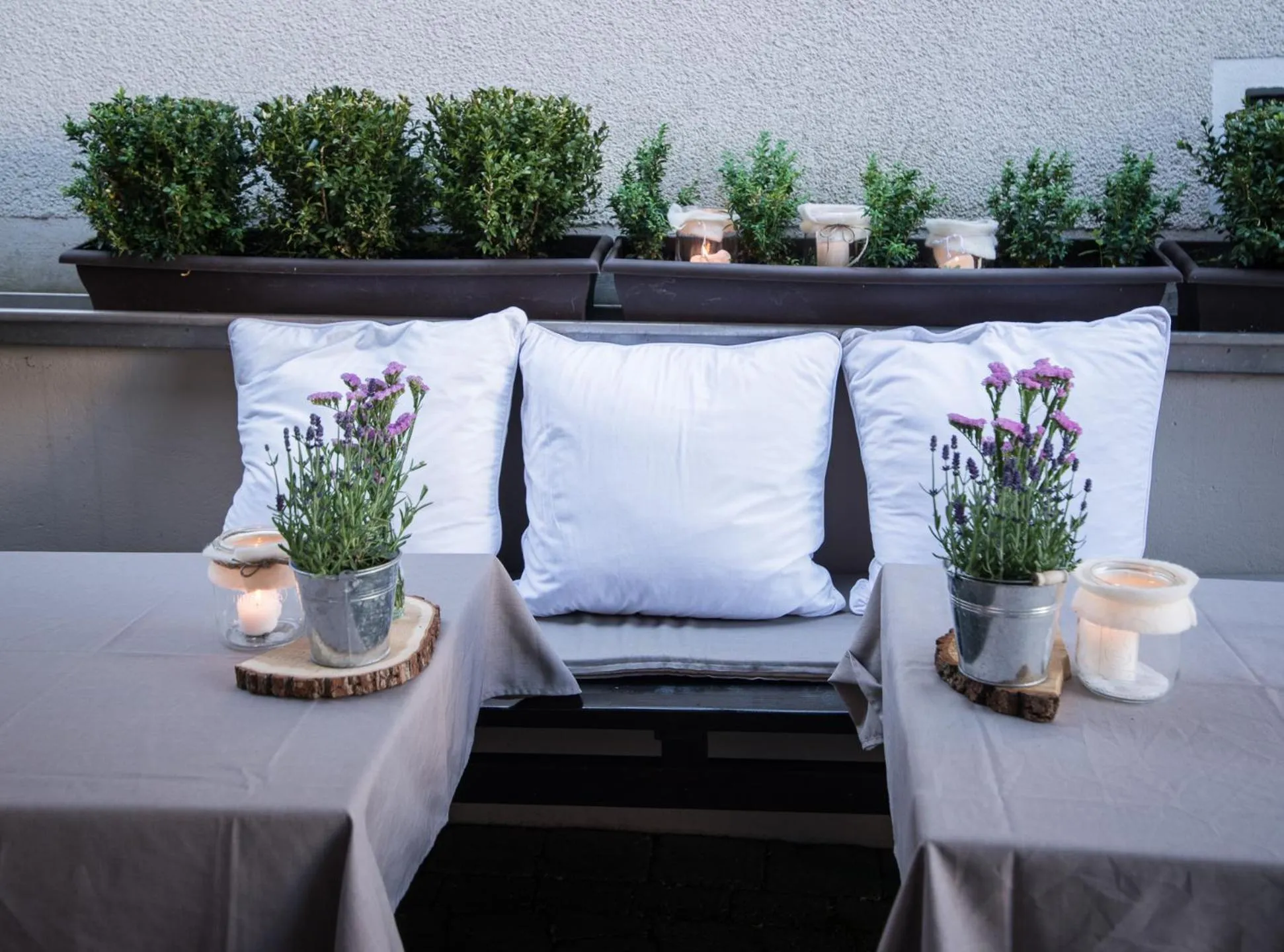 Seating area in Landgasthof Weisses Lamm