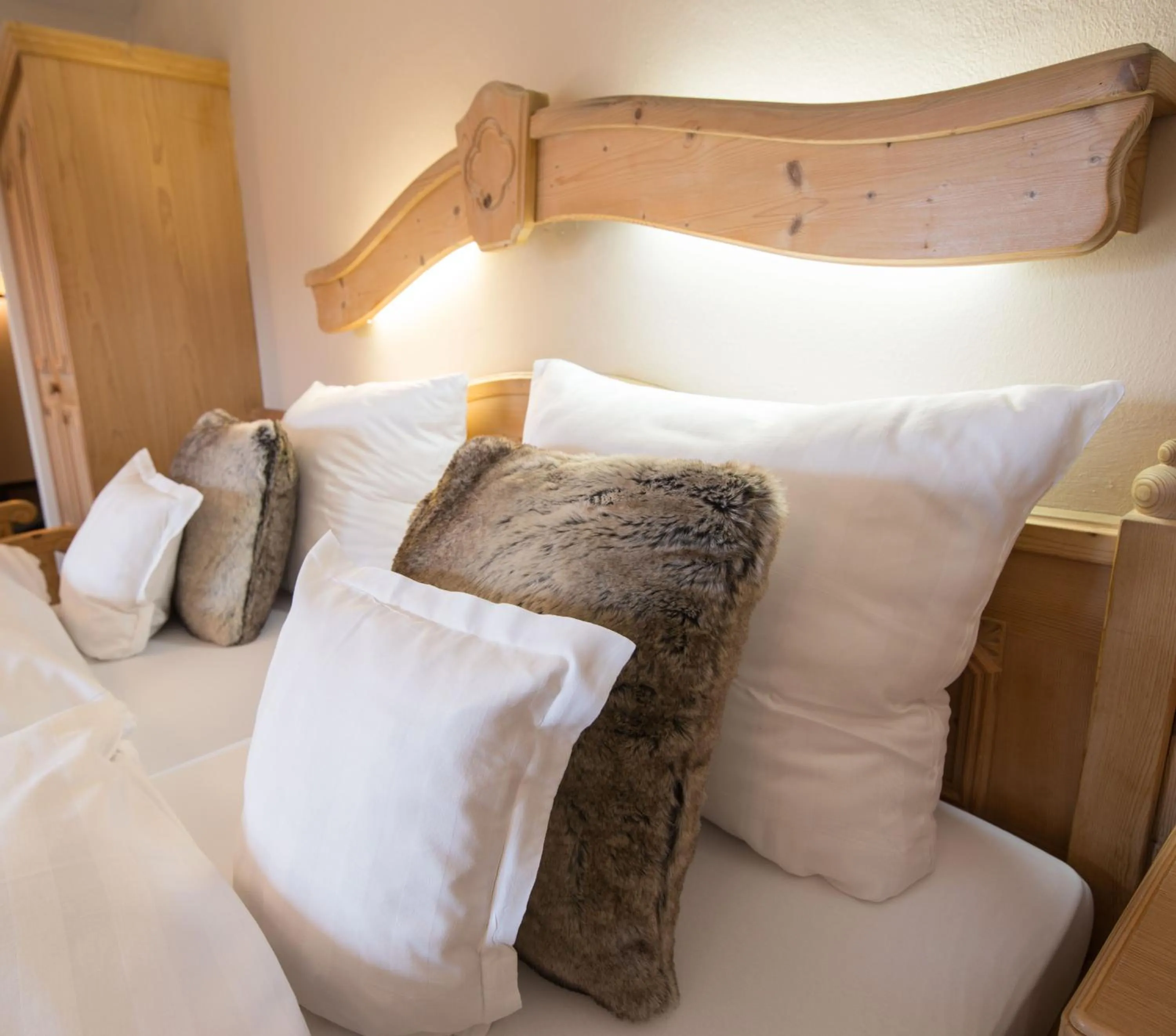 Bed in Landgasthof Weisses Lamm