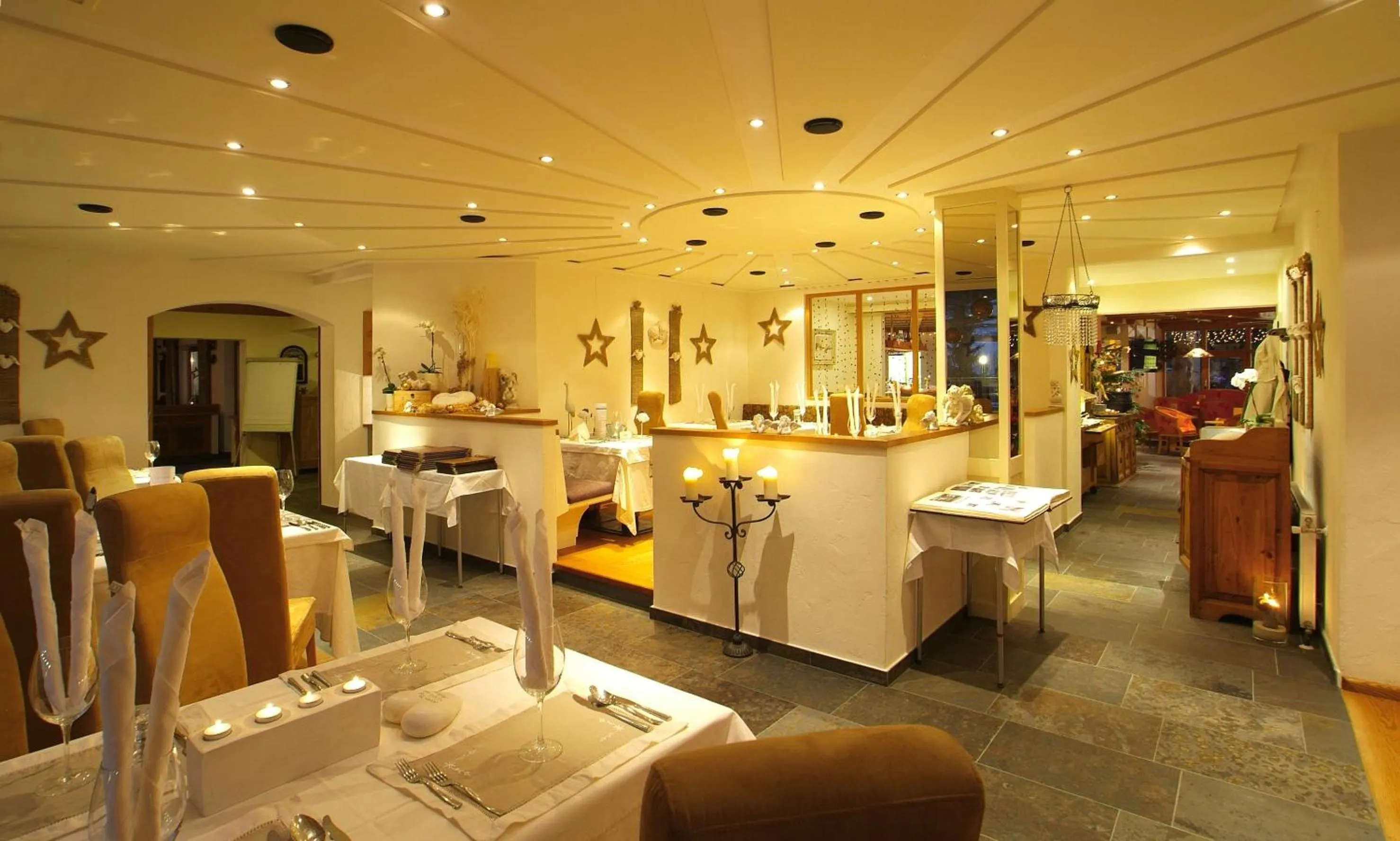 Restaurant/places to eat in Hotel Riederhof- Urlaub mit WAU!