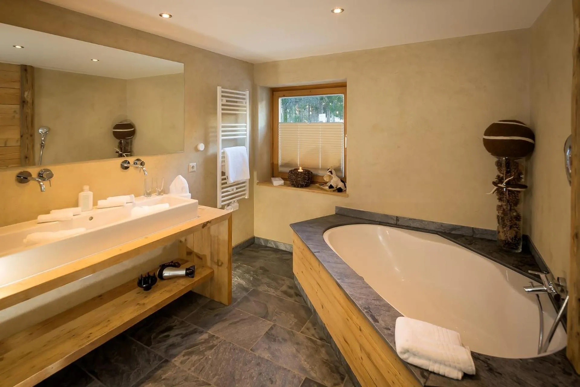 Bathroom in Hotel Riederhof- Urlaub mit WAU!