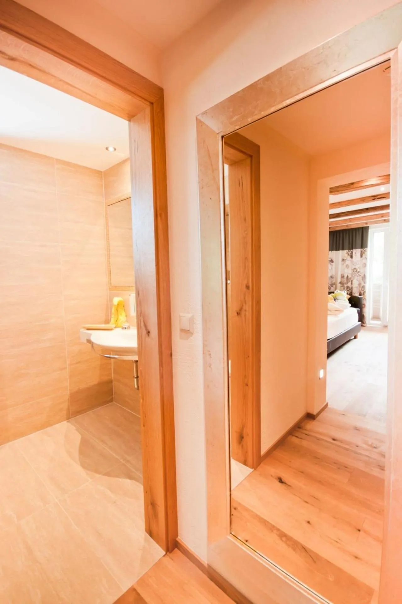 Photo of the whole room, Bed in Hotel Riederhof- Urlaub mit WAU!