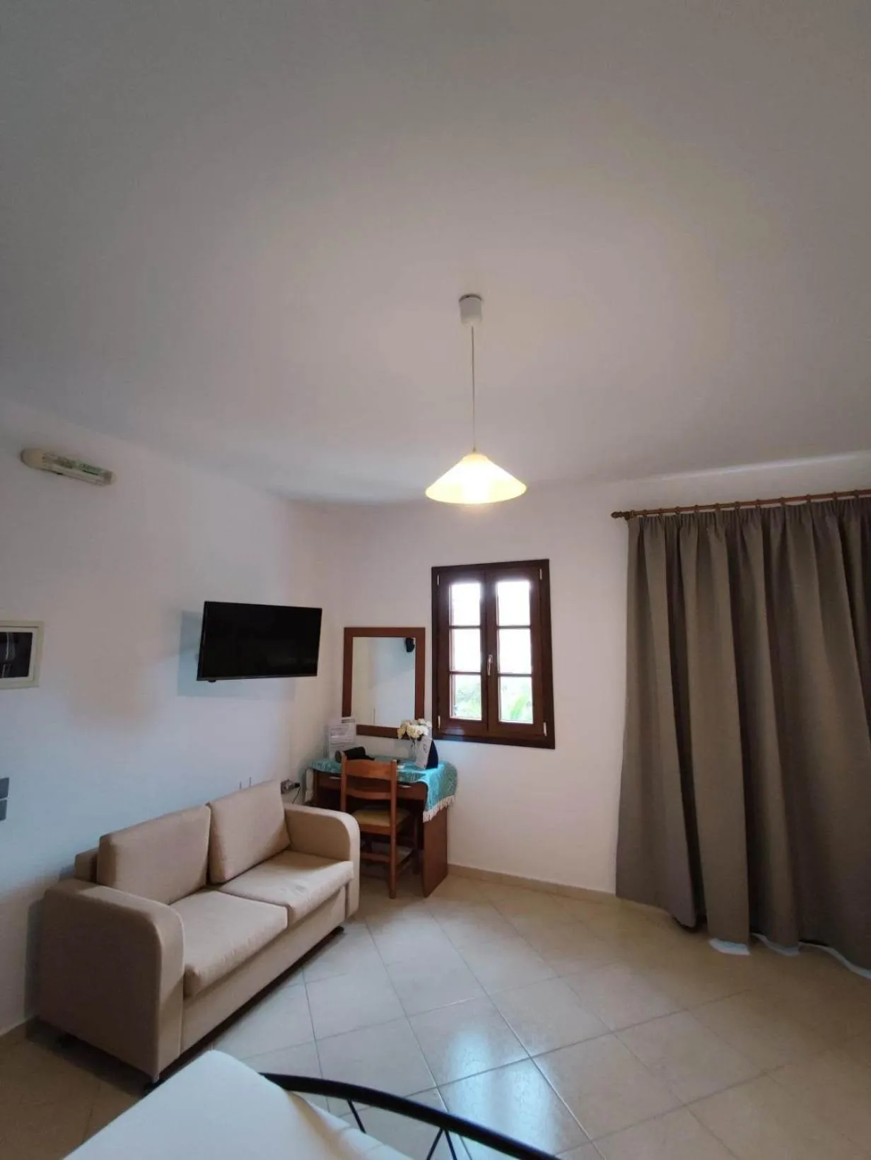 TV and multimedia in Tilos Fantasy