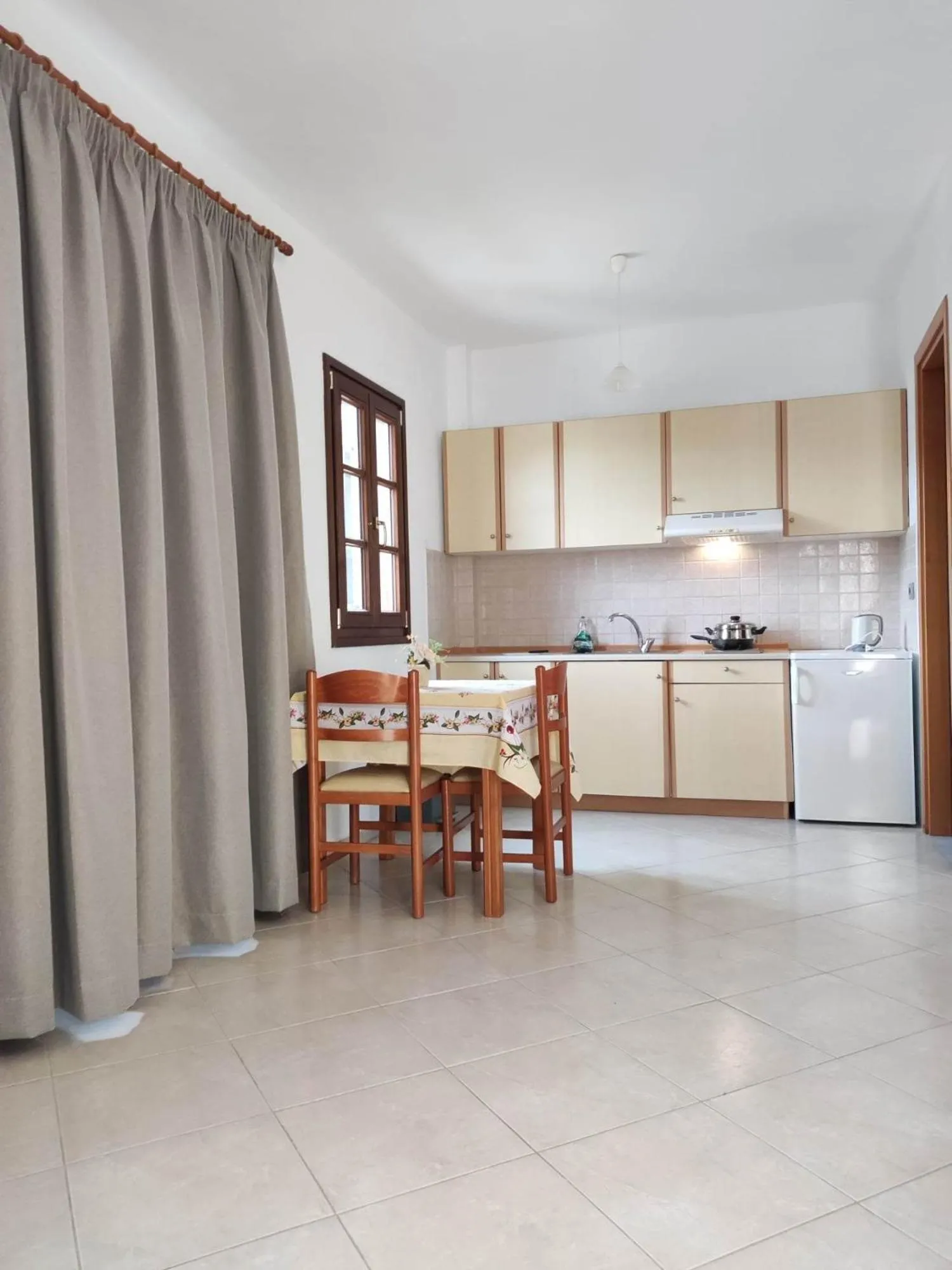 Kitchen or kitchenette in Tilos Fantasy