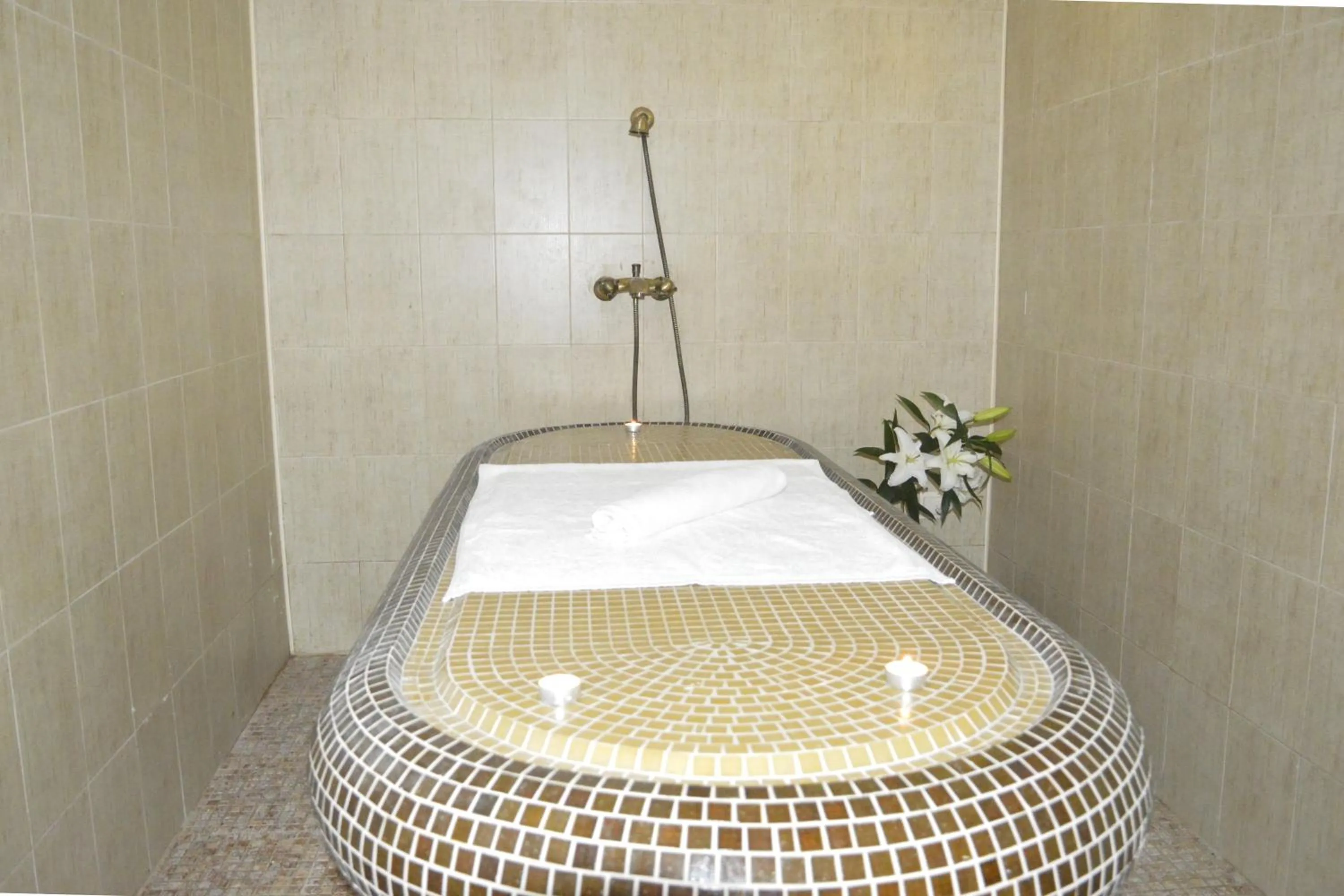 Massage in Family complex Mountain Romance Apartments