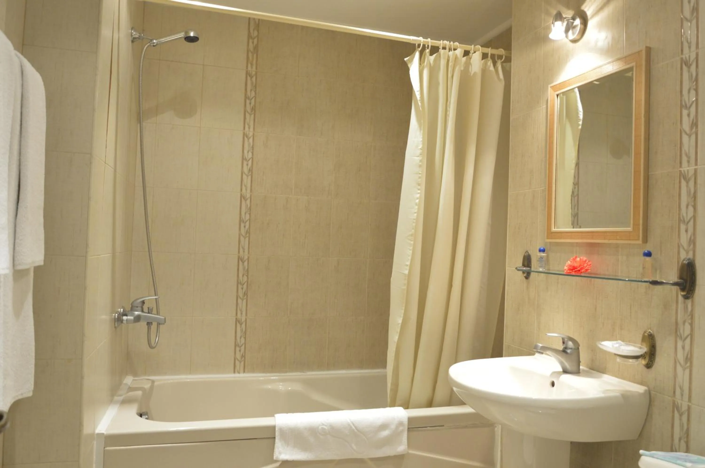 Bathroom in Family complex Mountain Romance Apartments
