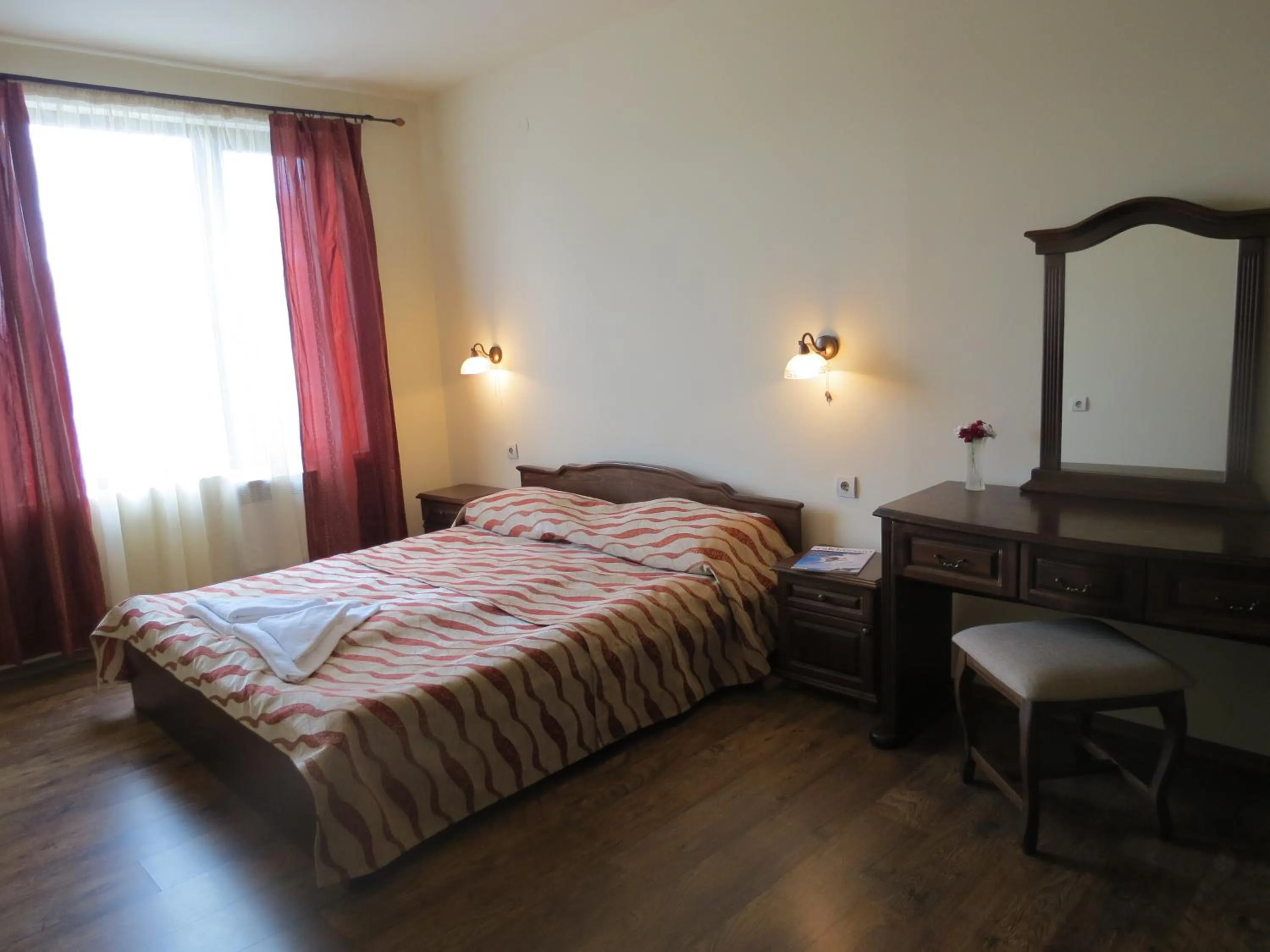 Bedroom, Bed in Family complex Mountain Romance Apartments