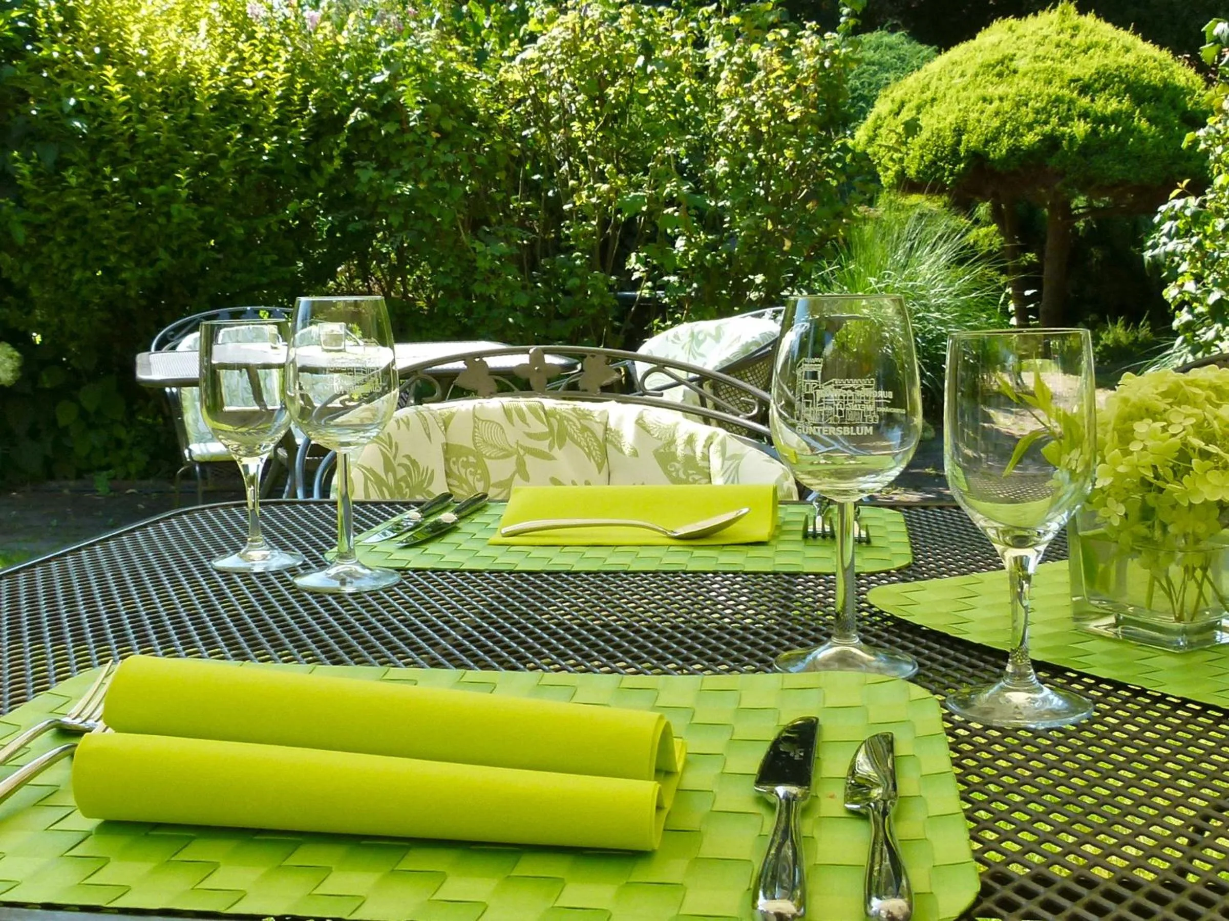 Restaurant/places to eat in Hotel Am Steendamm