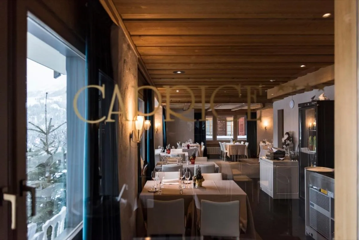 Food and drinks in Hotel Maya Caprice