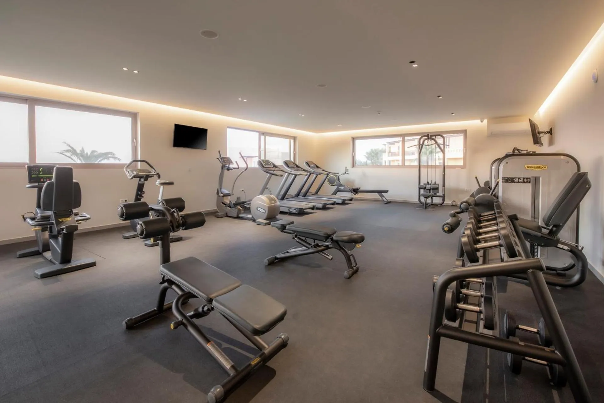Fitness centre/facilities in Horizon Beach Resort