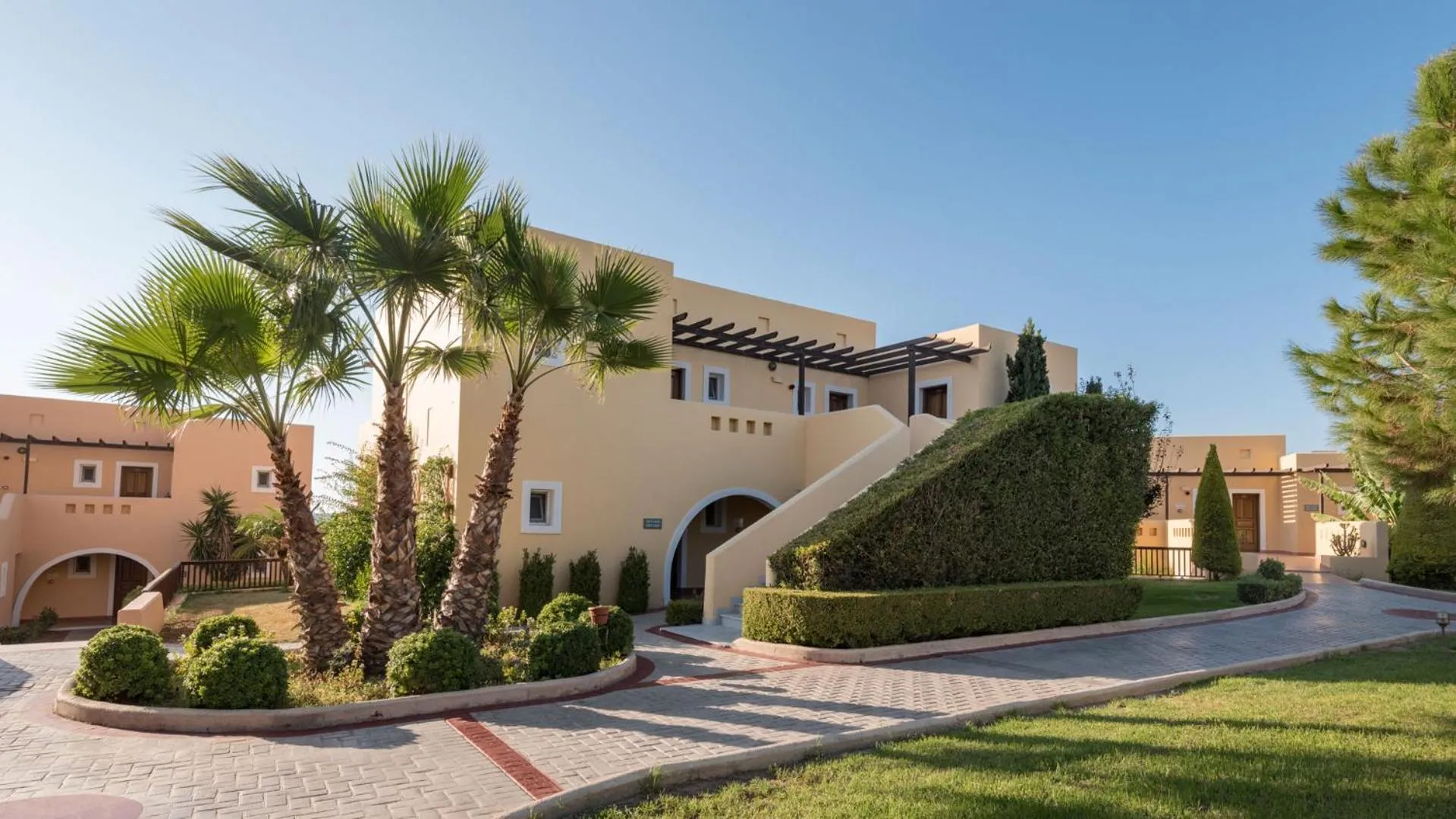 Garden in Horizon Beach Resort