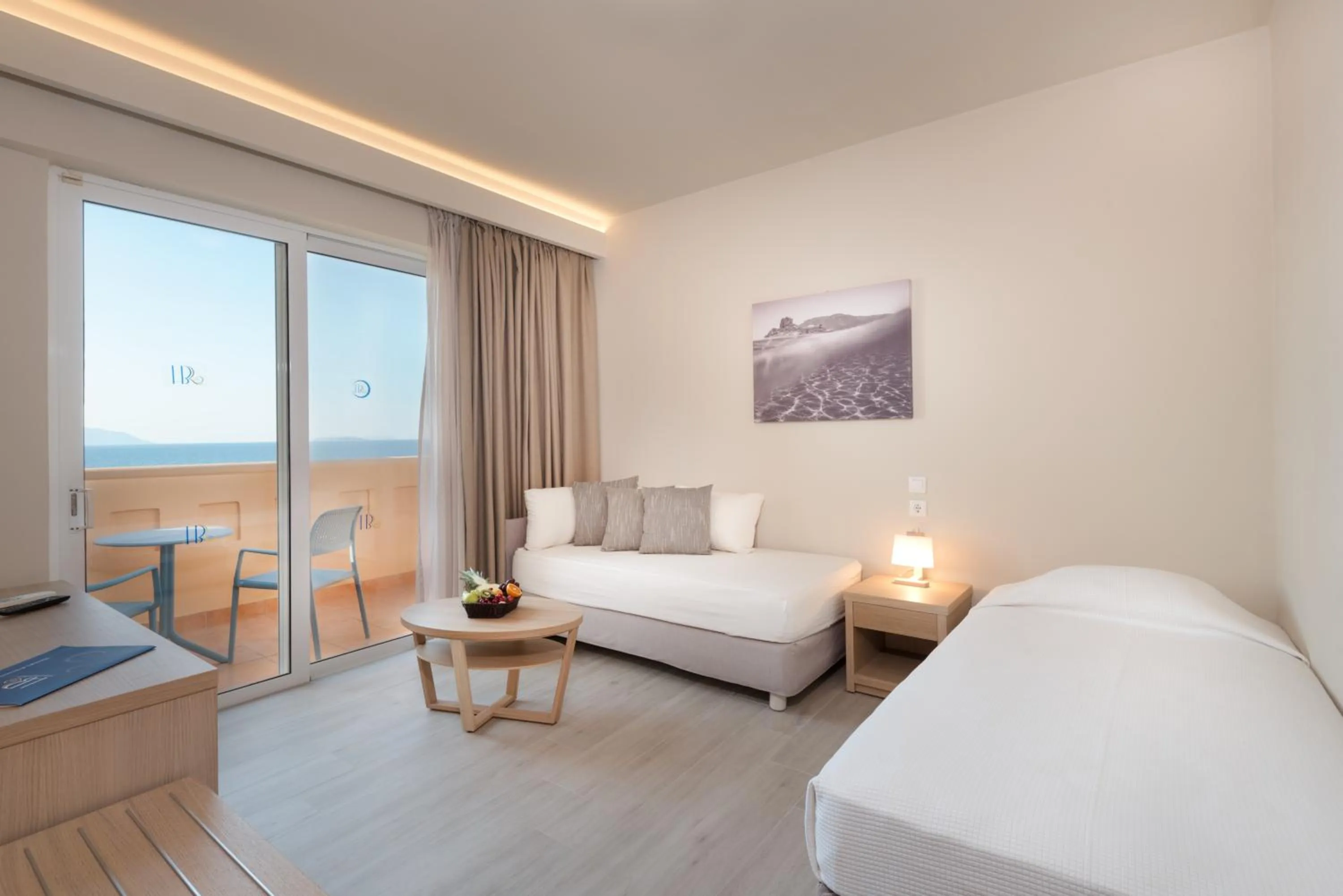 Bedroom, Bed in Horizon Beach Resort