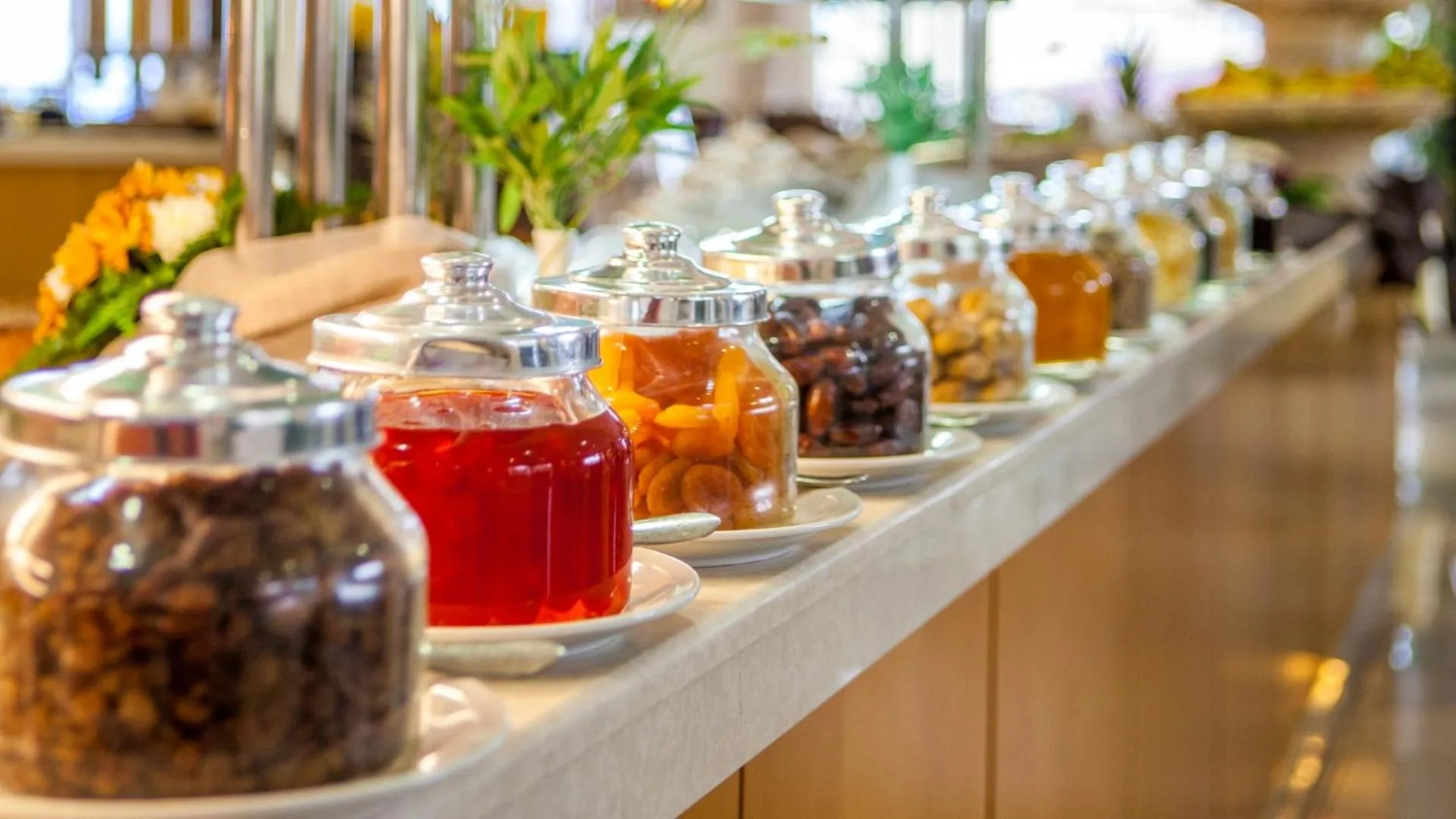 Breakfast in Horizon Beach Resort