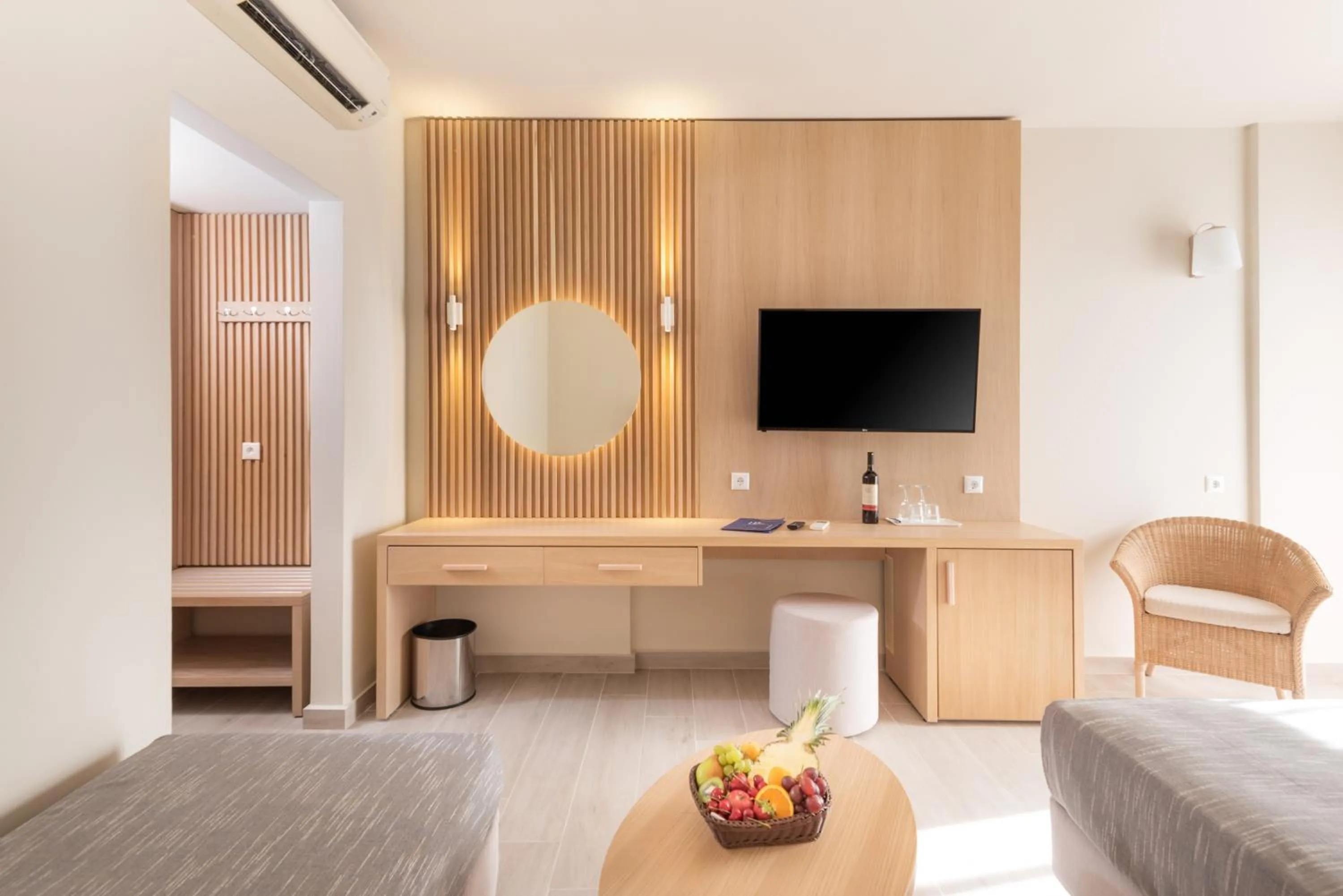 Double or Twin Room with Sea View in Horizon Beach Resort