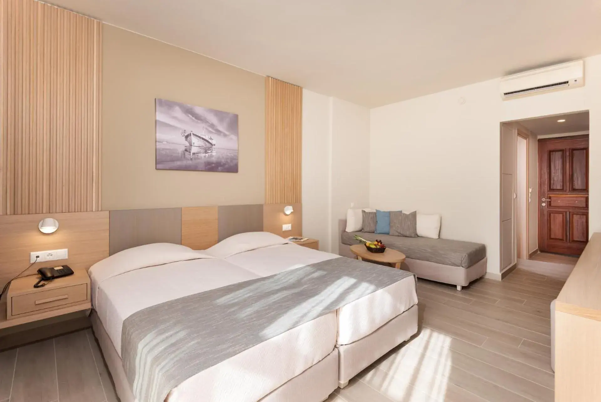 Double or Twin Room with Garden View in Horizon Beach Resort Double or Twin Room with Garden View in Horizon Beach Resort