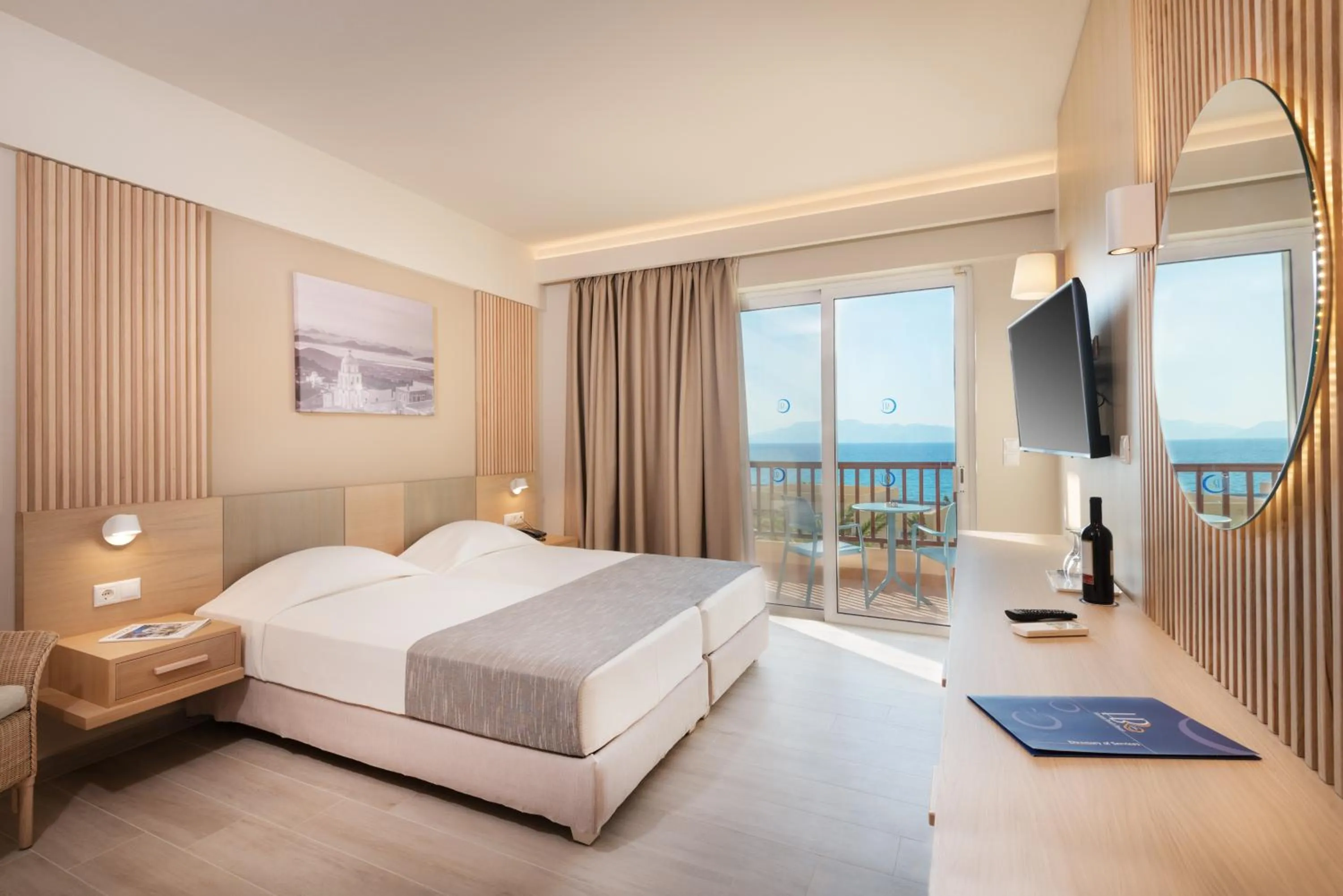 Bedroom, Bed in Horizon Beach Resort
