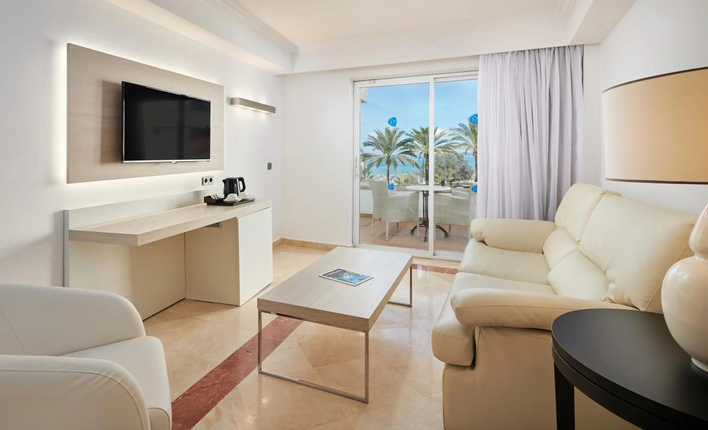 Living room in Grupotel Acapulco Playa - Adults Only