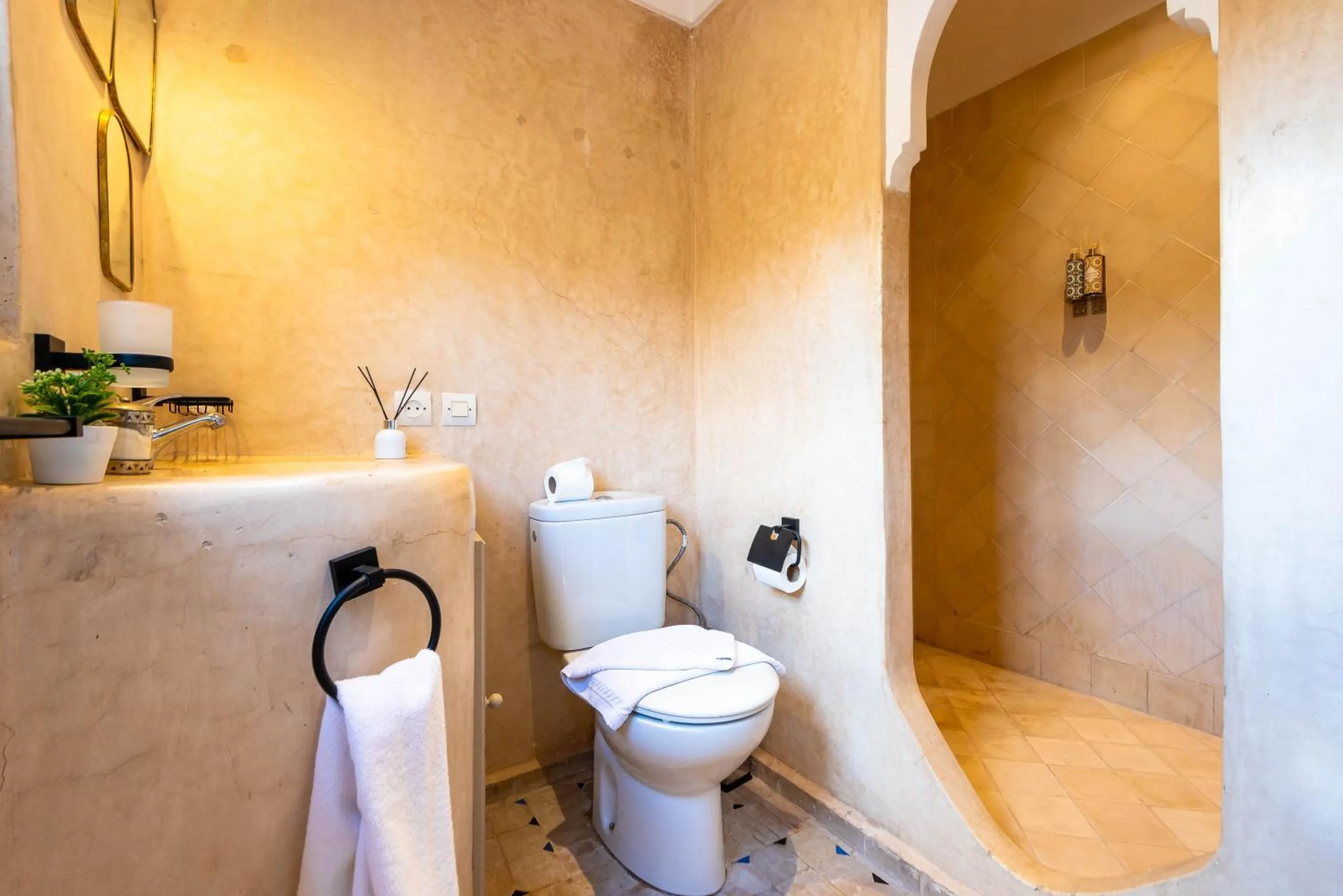 Bathroom in Riad La Croix Berbere