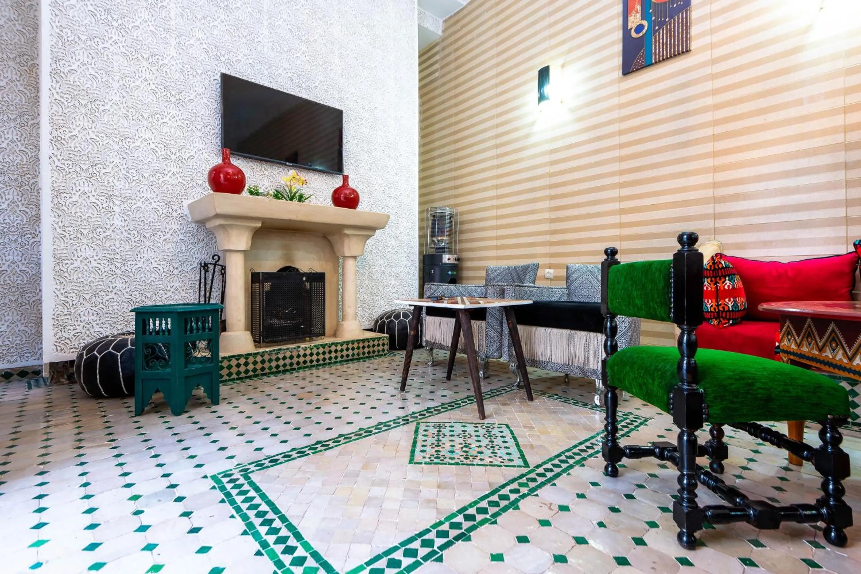 TV and multimedia in Riad La Croix Berbere