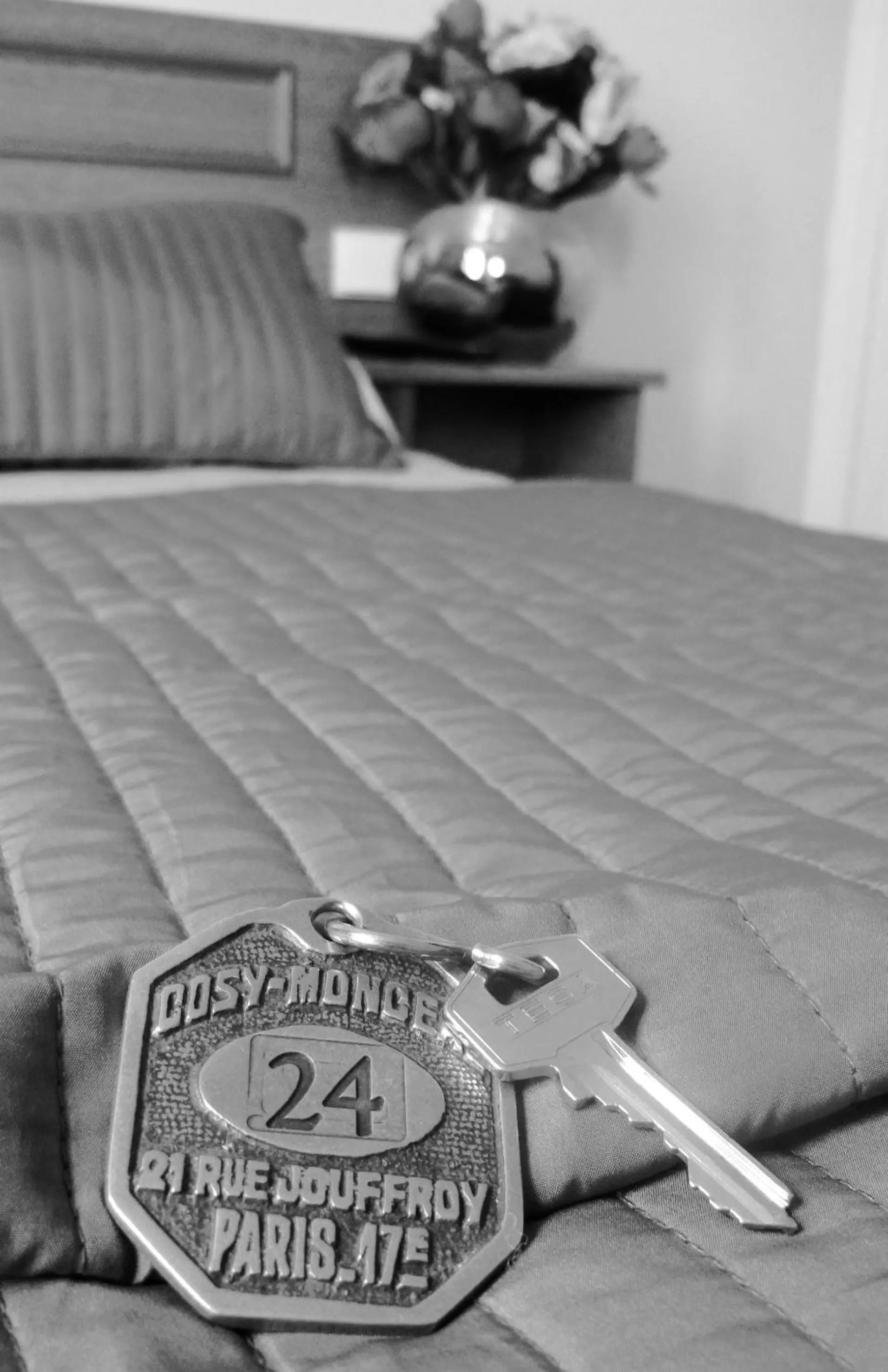 Bed in Hotel Cosy Monceau