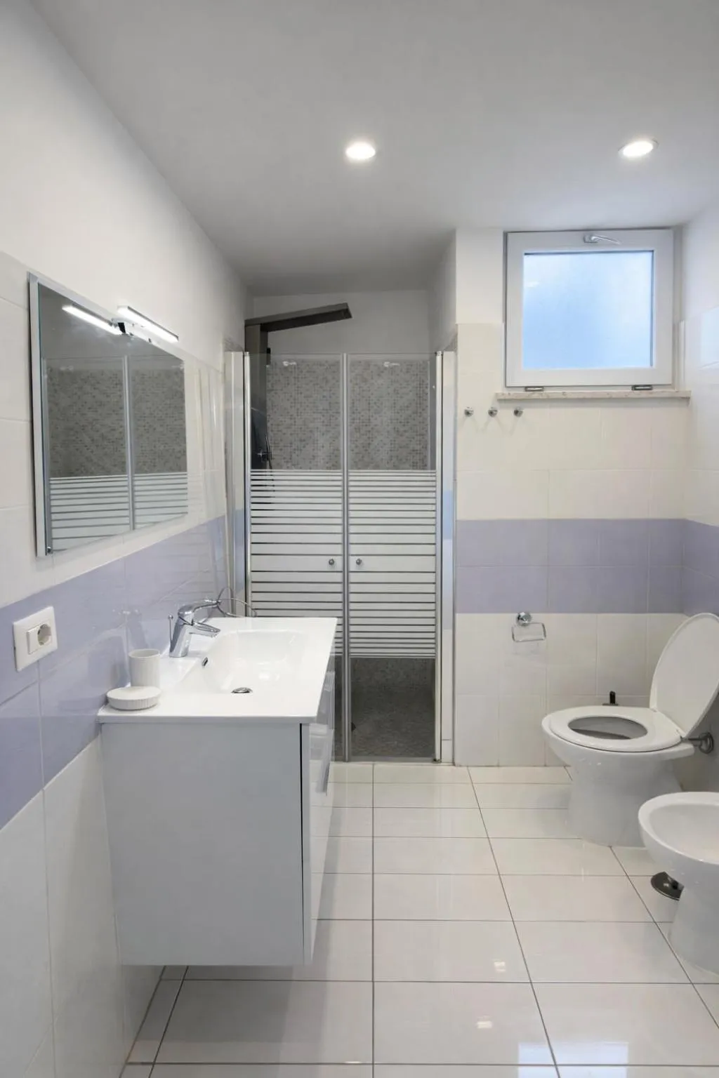 Shower in L'Isola Del Postino Rooms