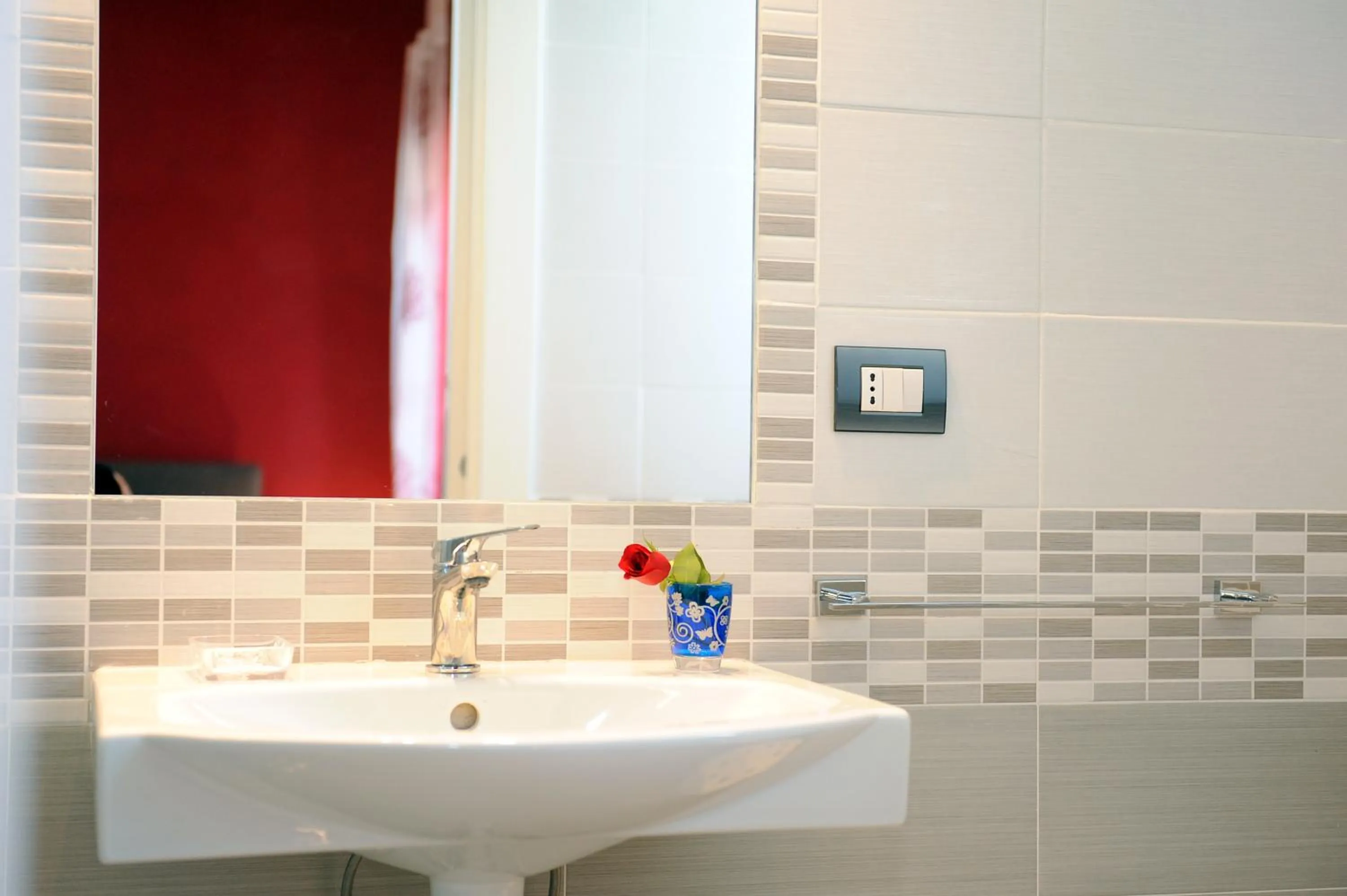 Bathroom in L'Isola Del Postino Rooms