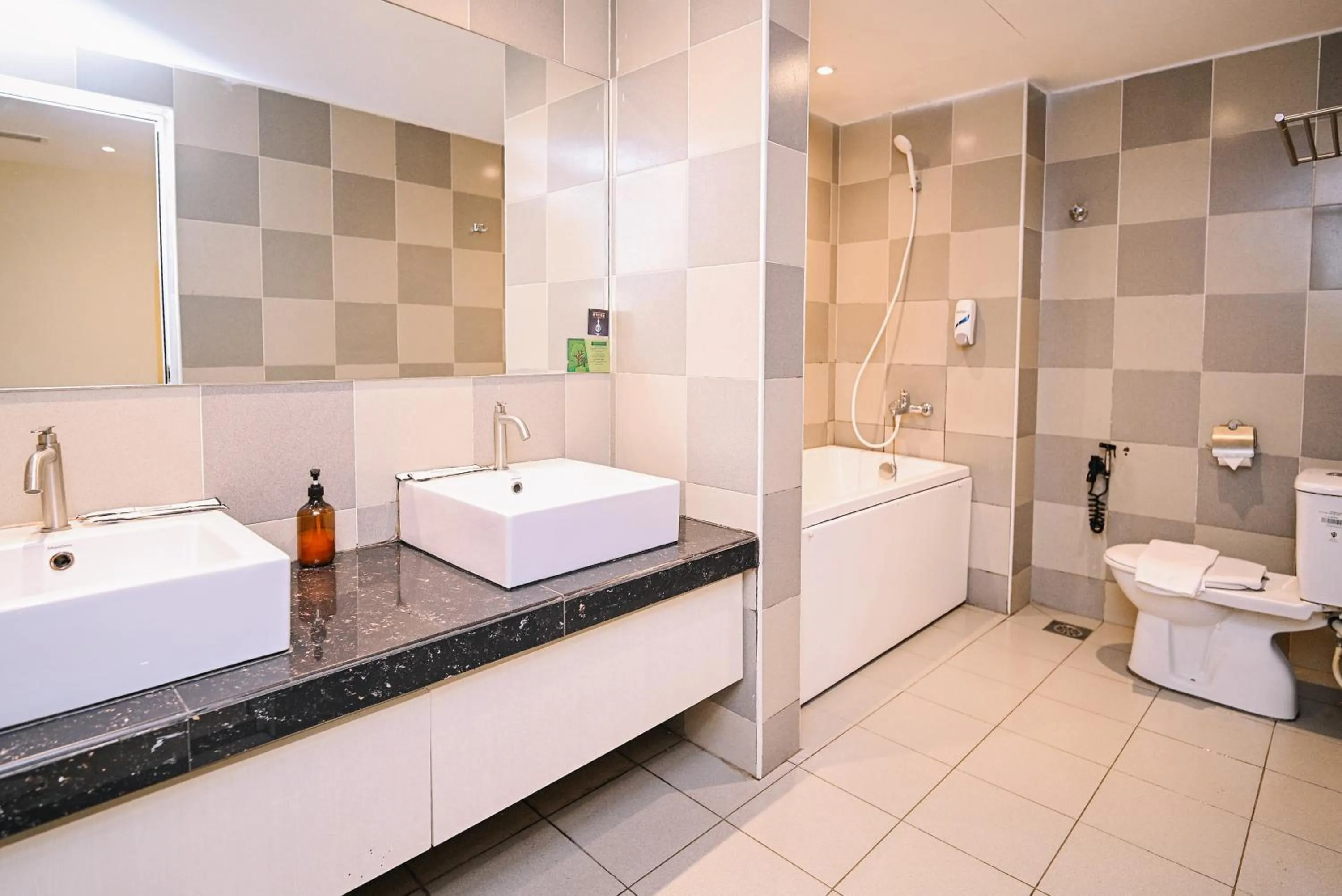 Kingston Hotel 1 - Bukit Bintang