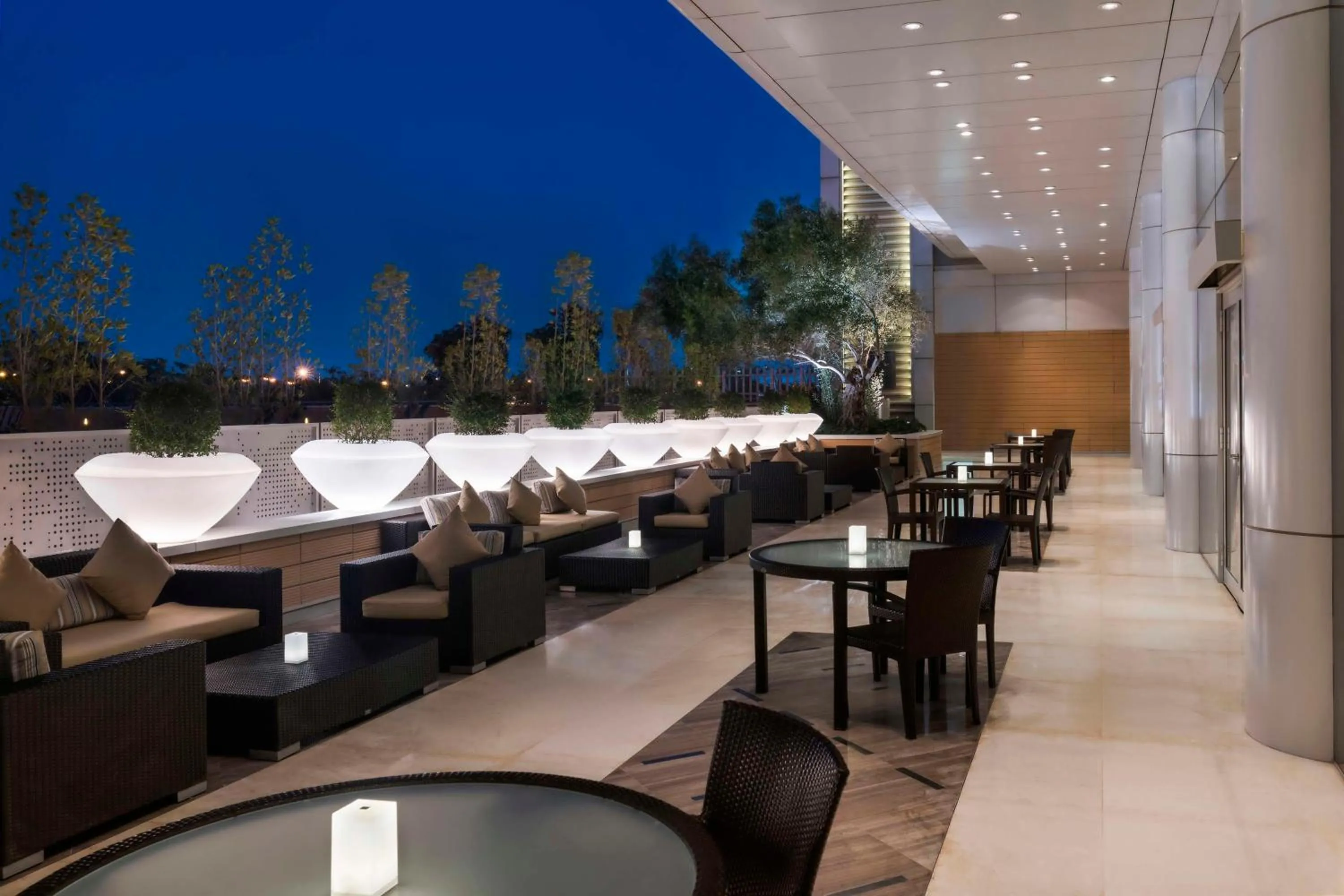 Restaurant/places to eat in Hyatt Regency Oryx Doha