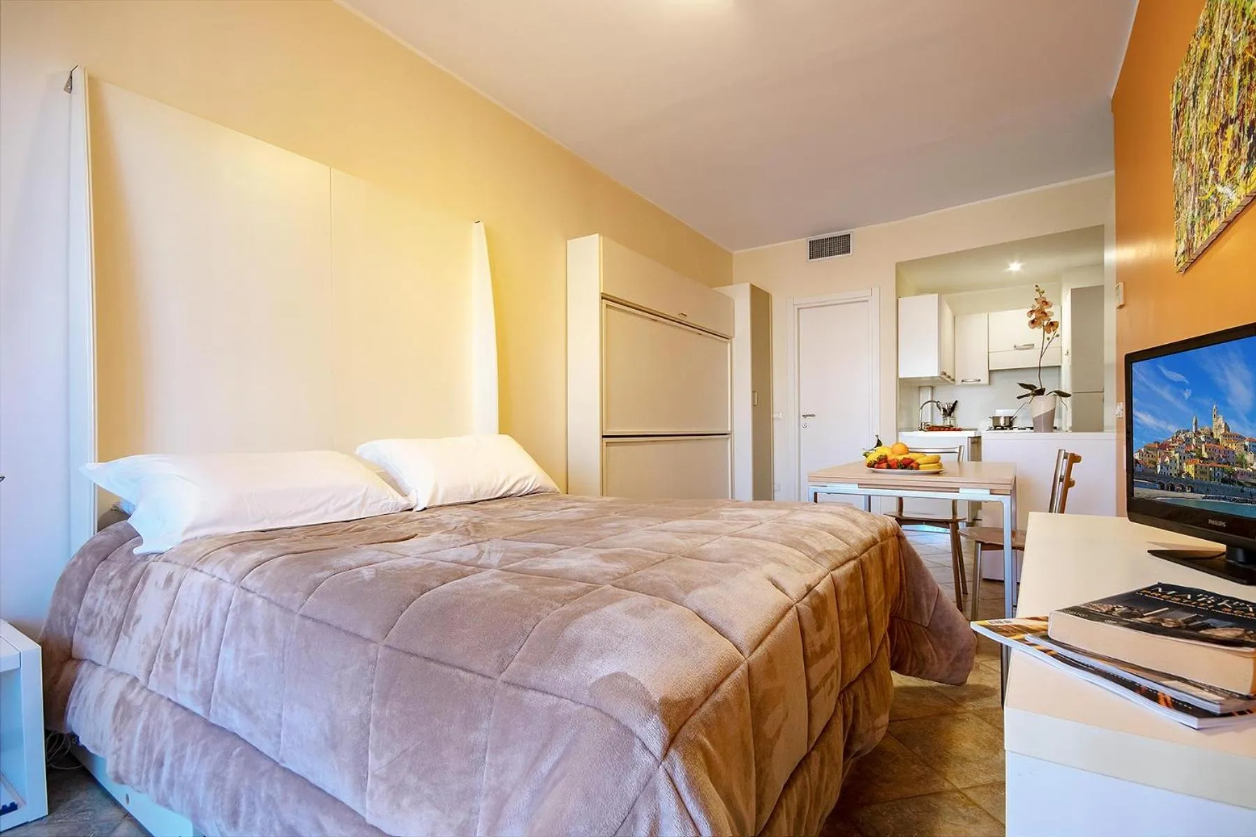 Bed in Residence Greco