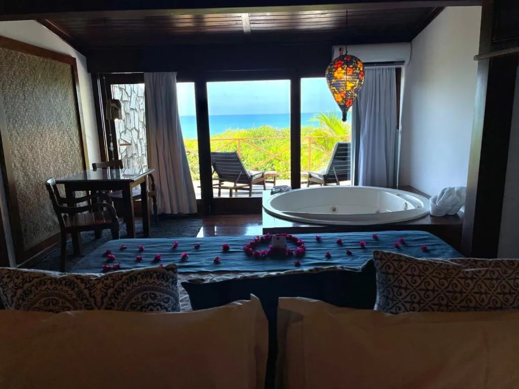 Executive partial sea view in Hotel Sombra e Água Fresca