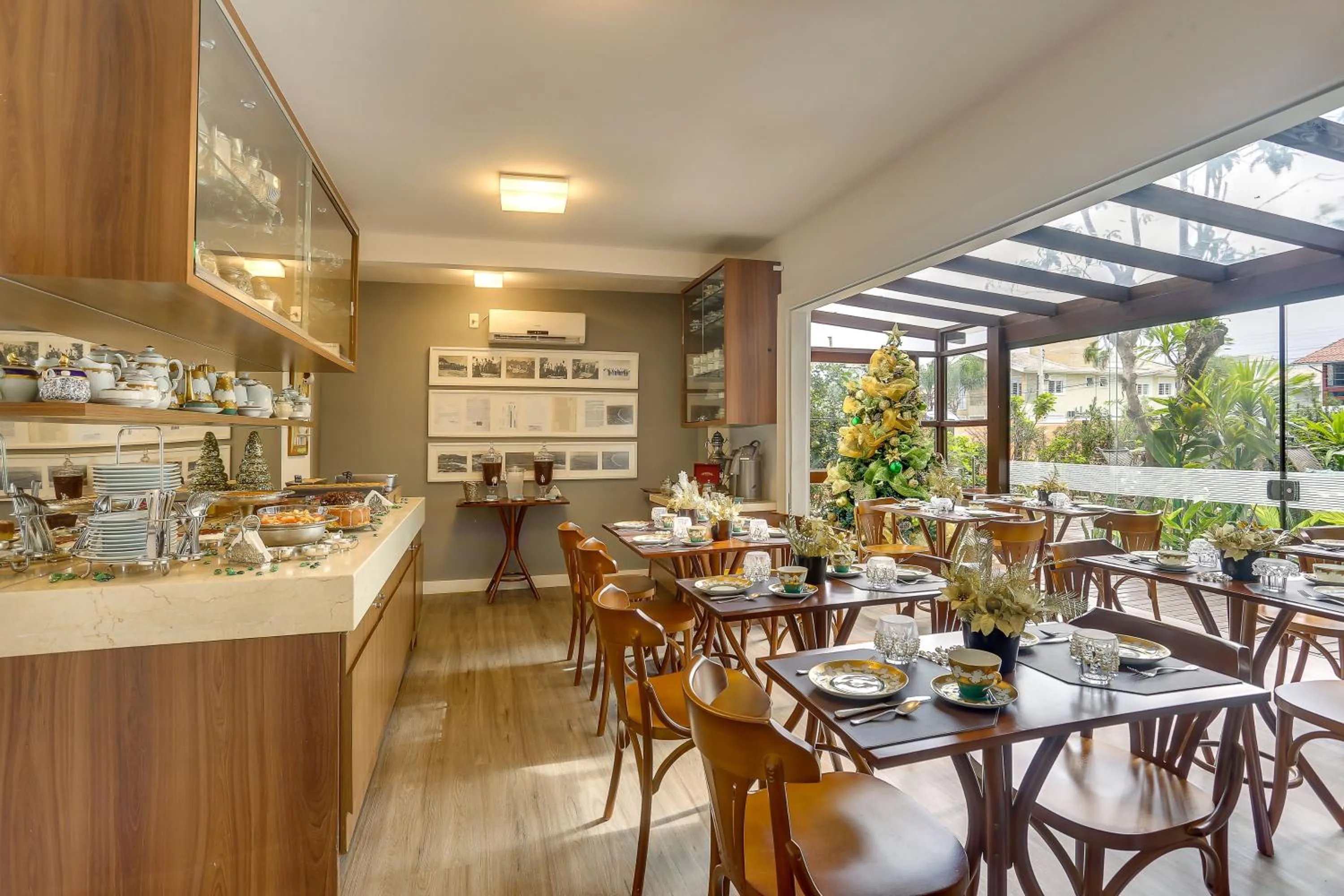 Food and drinks in Nova Pousada dos Chás