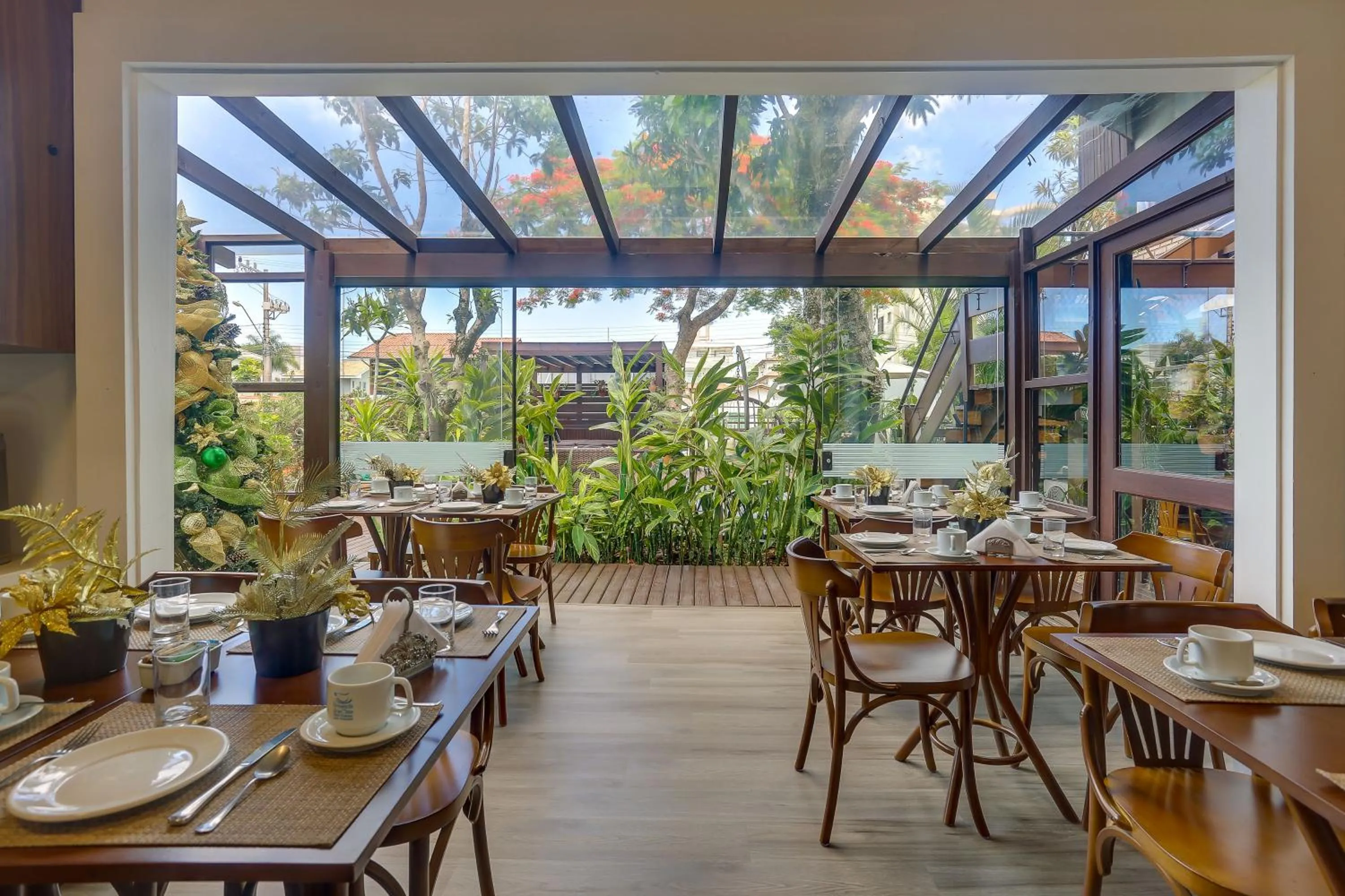 Dining area in Nova Pousada dos Chás