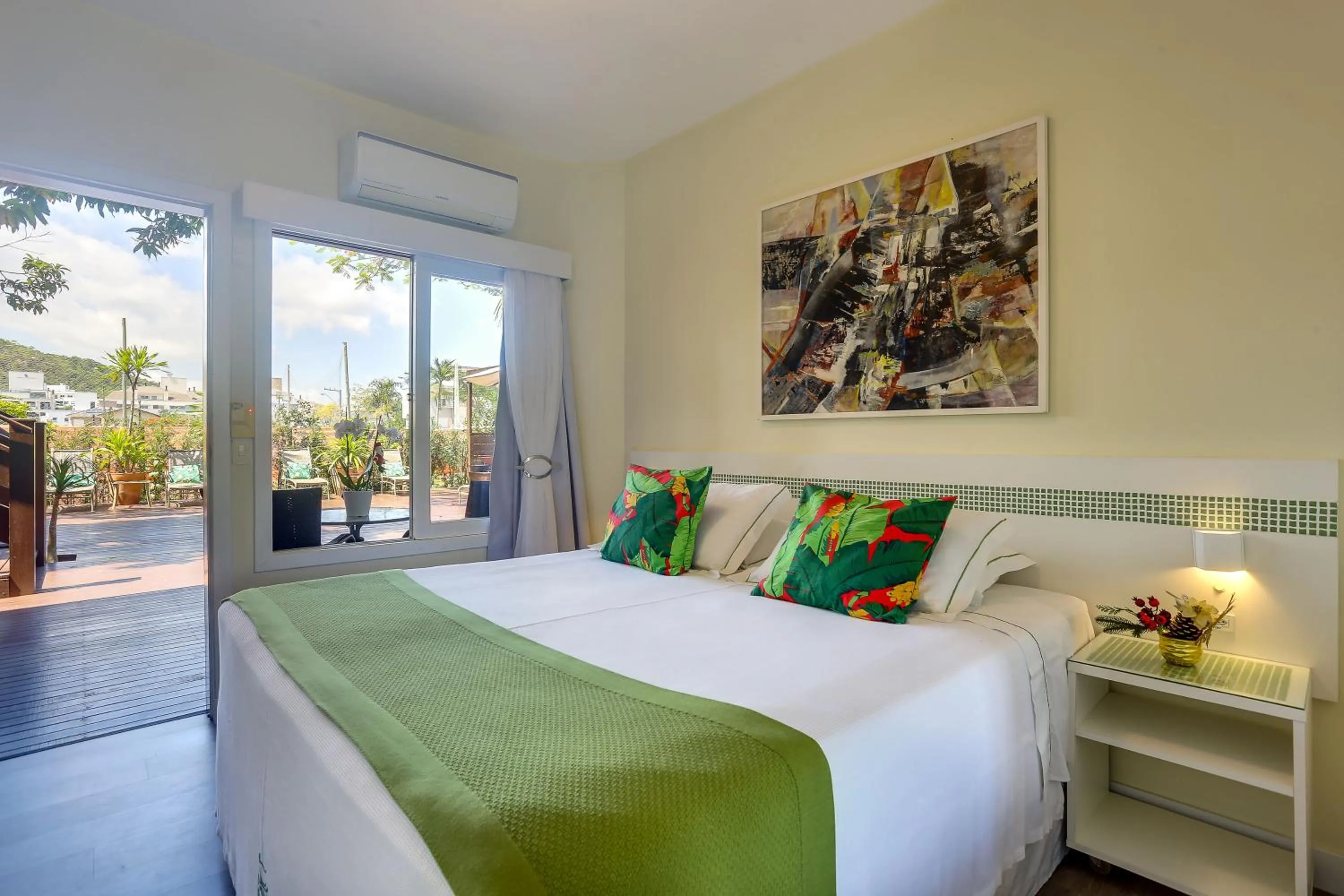 Bedroom, Bed in Nova Pousada dos Chás