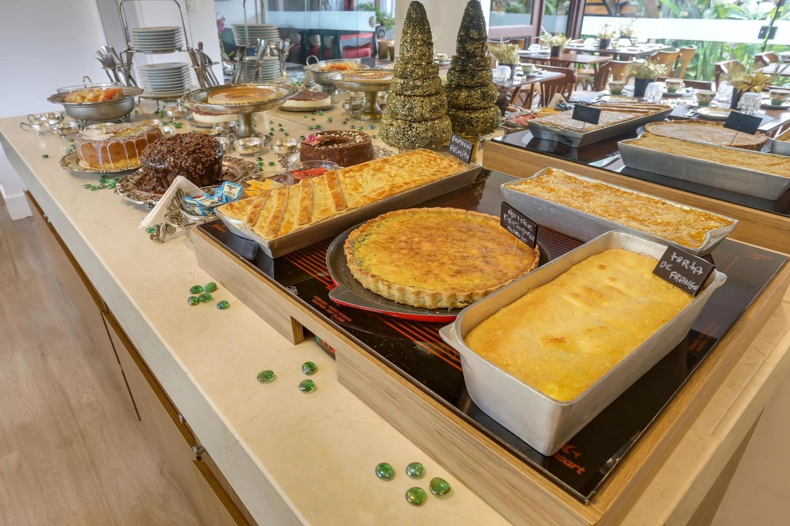 Food and drinks in Nova Pousada dos Chás