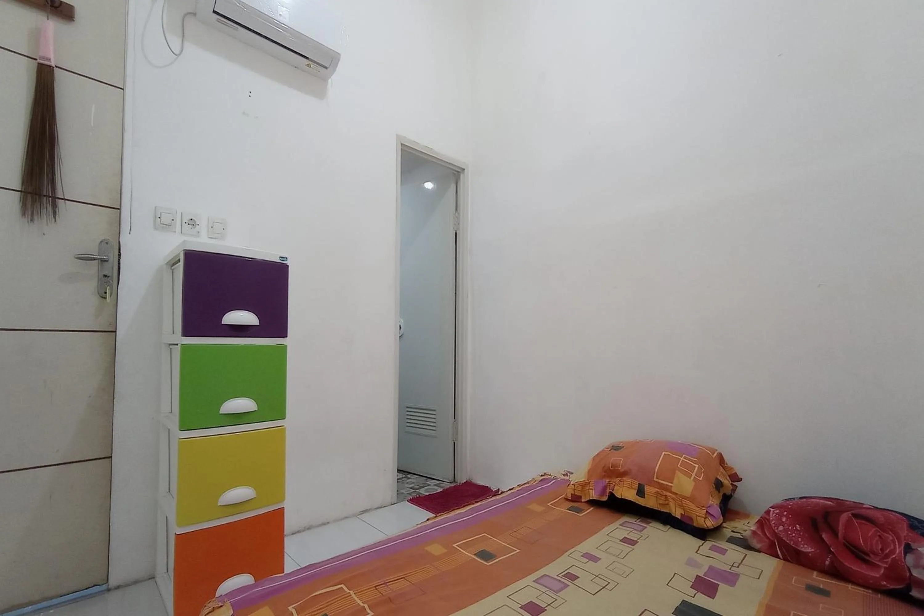 Bed in Kost 48 Surabaya