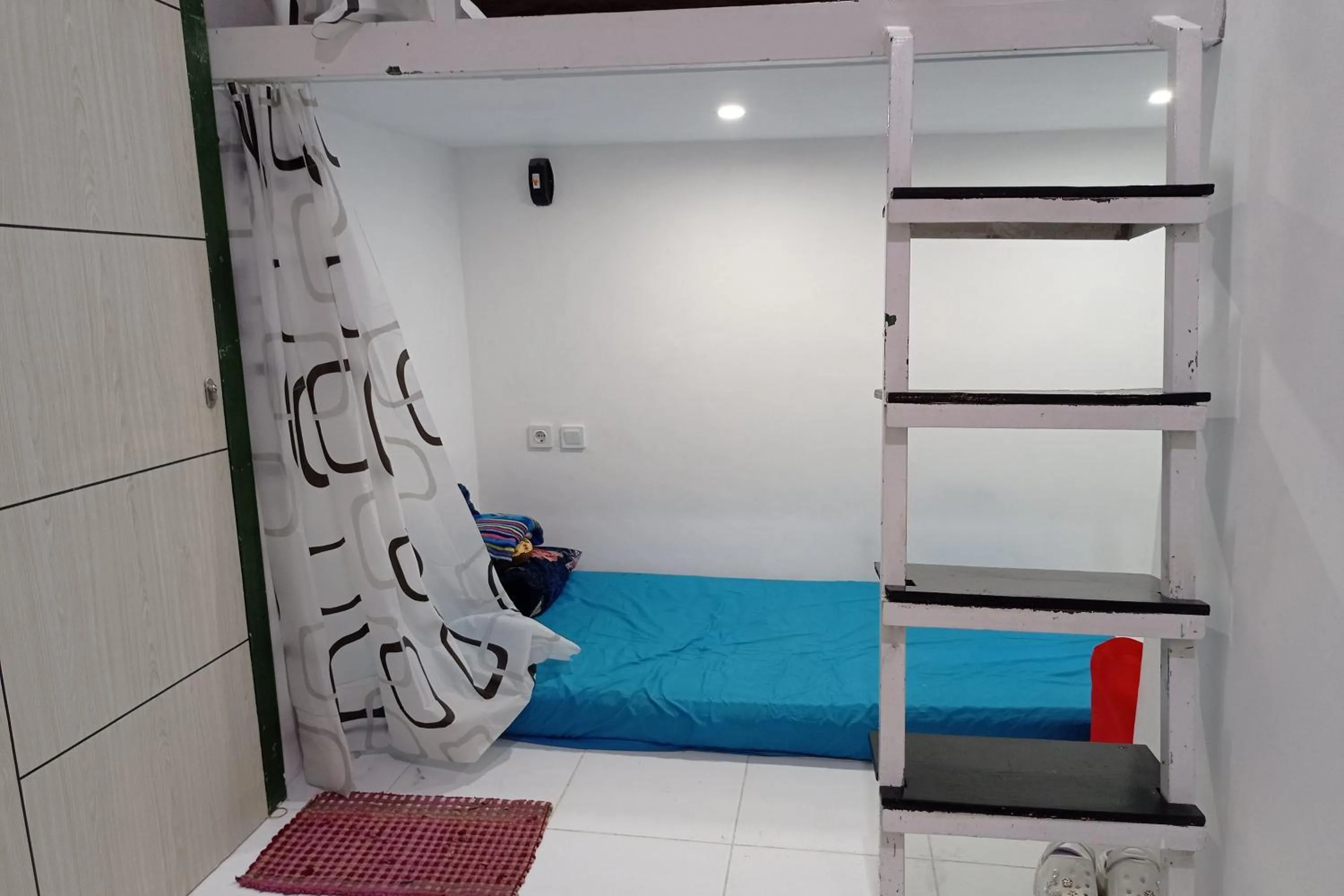 Bed in Kost 48 Surabaya